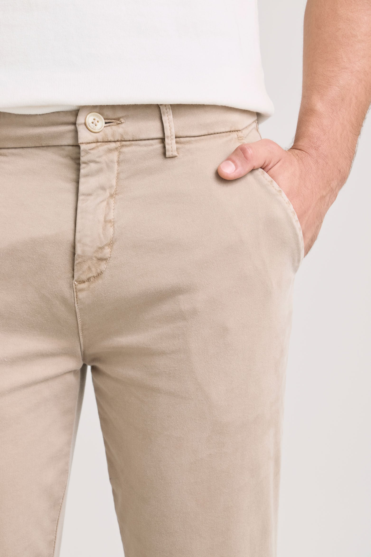 Men’s Semi-fitted Italian Chino