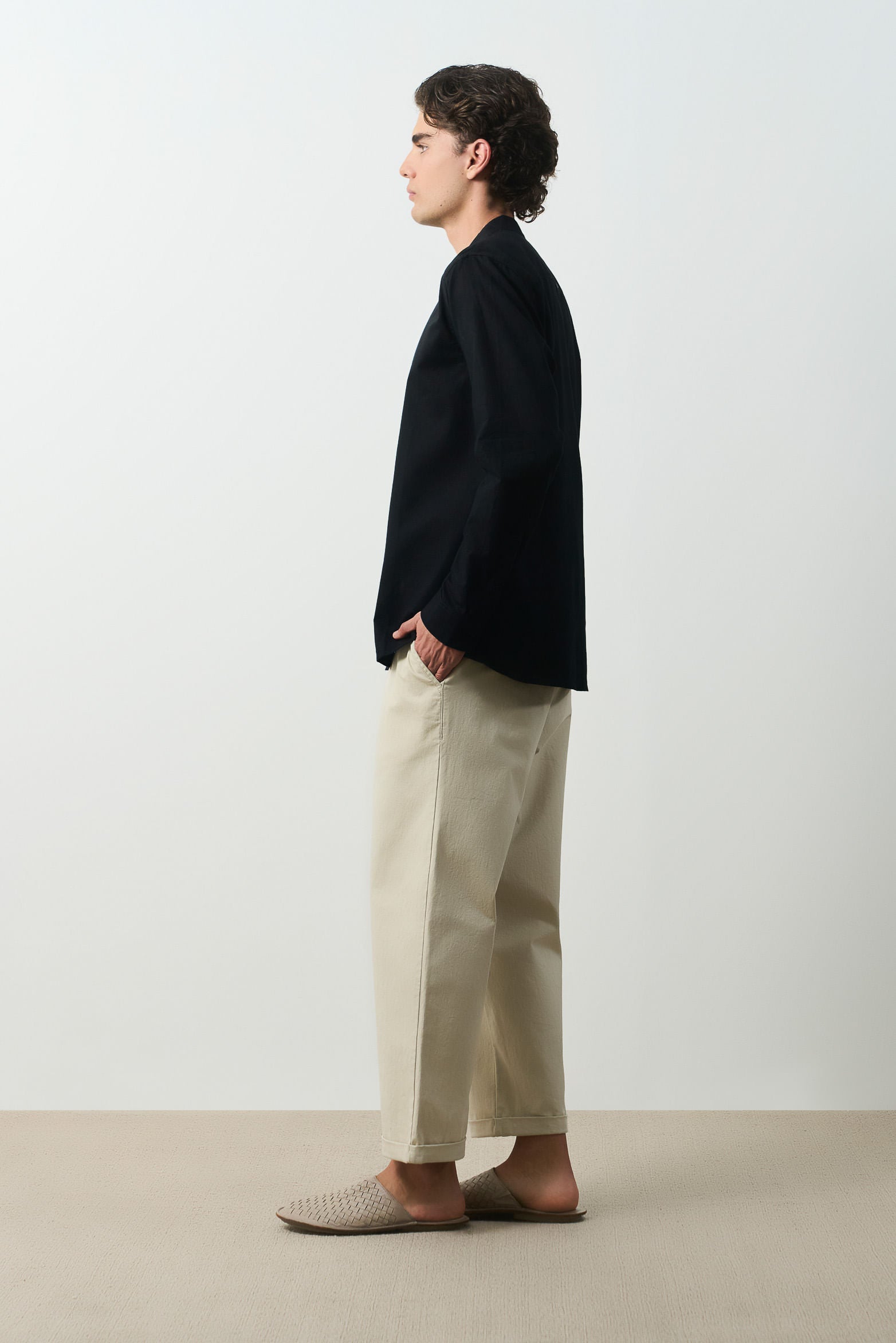 Long-sleeve linen shirt for men with Nerú collar