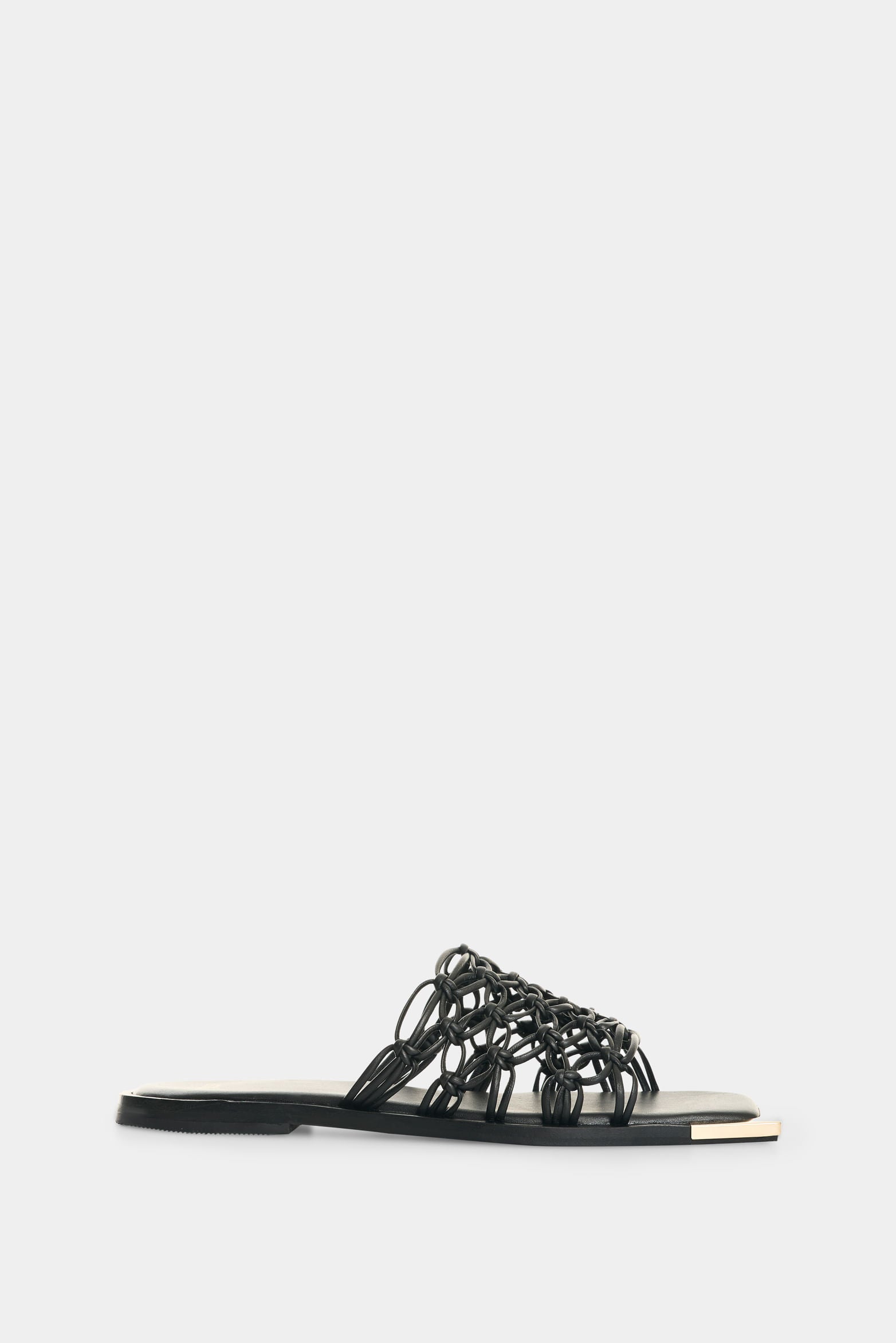Flat leather sandal for women Orquidea