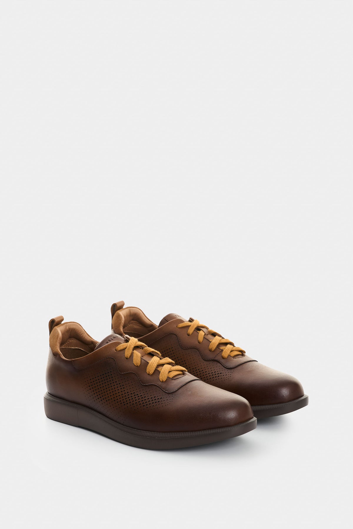 Aged leather lace-up shoe for men Nacar 2.0