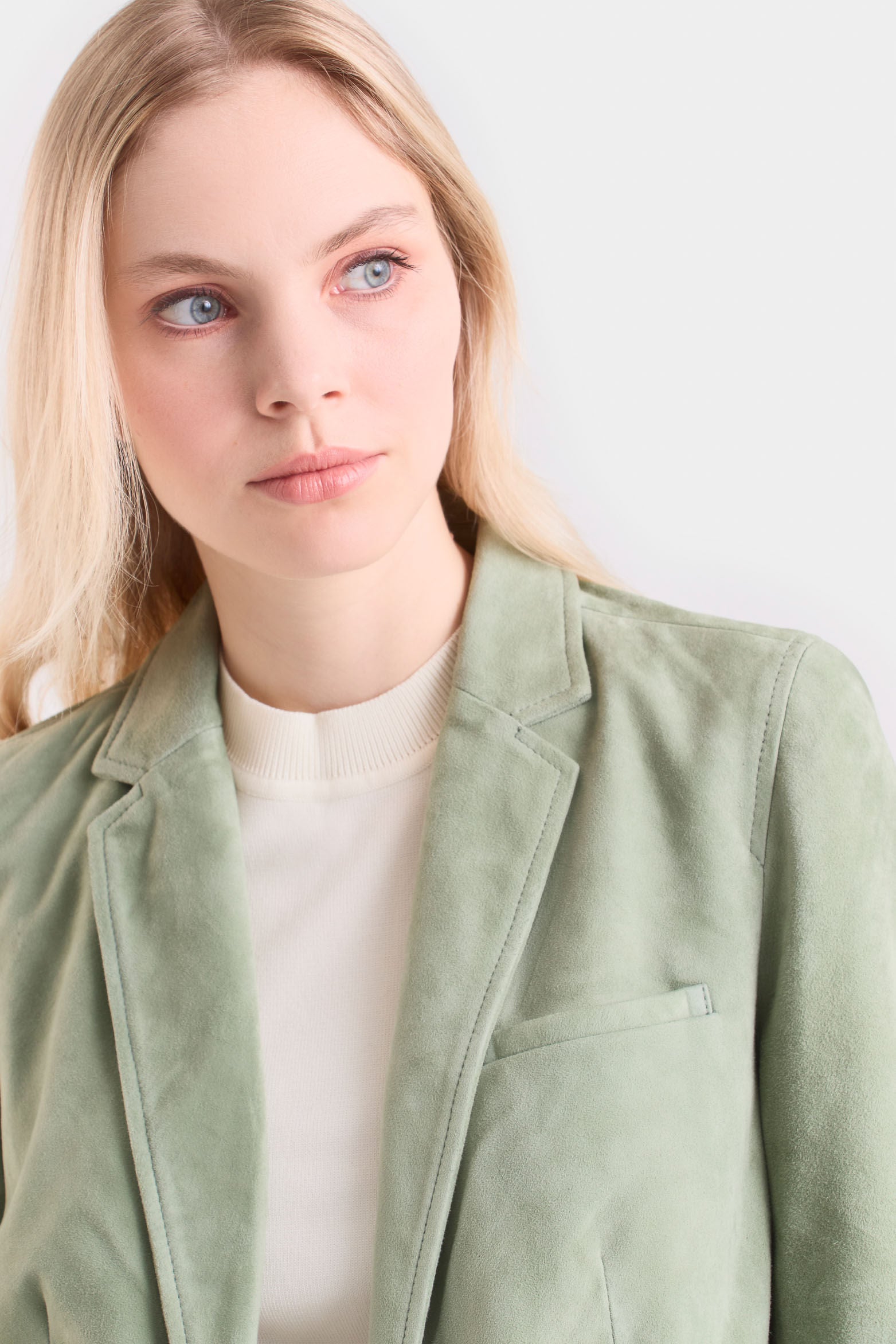 Gobi Suede Blazer for Women with Ribbed Pocket