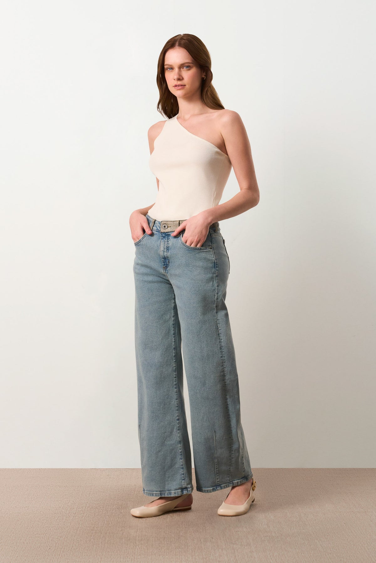 Wide curve-leg jeans for women Cayena