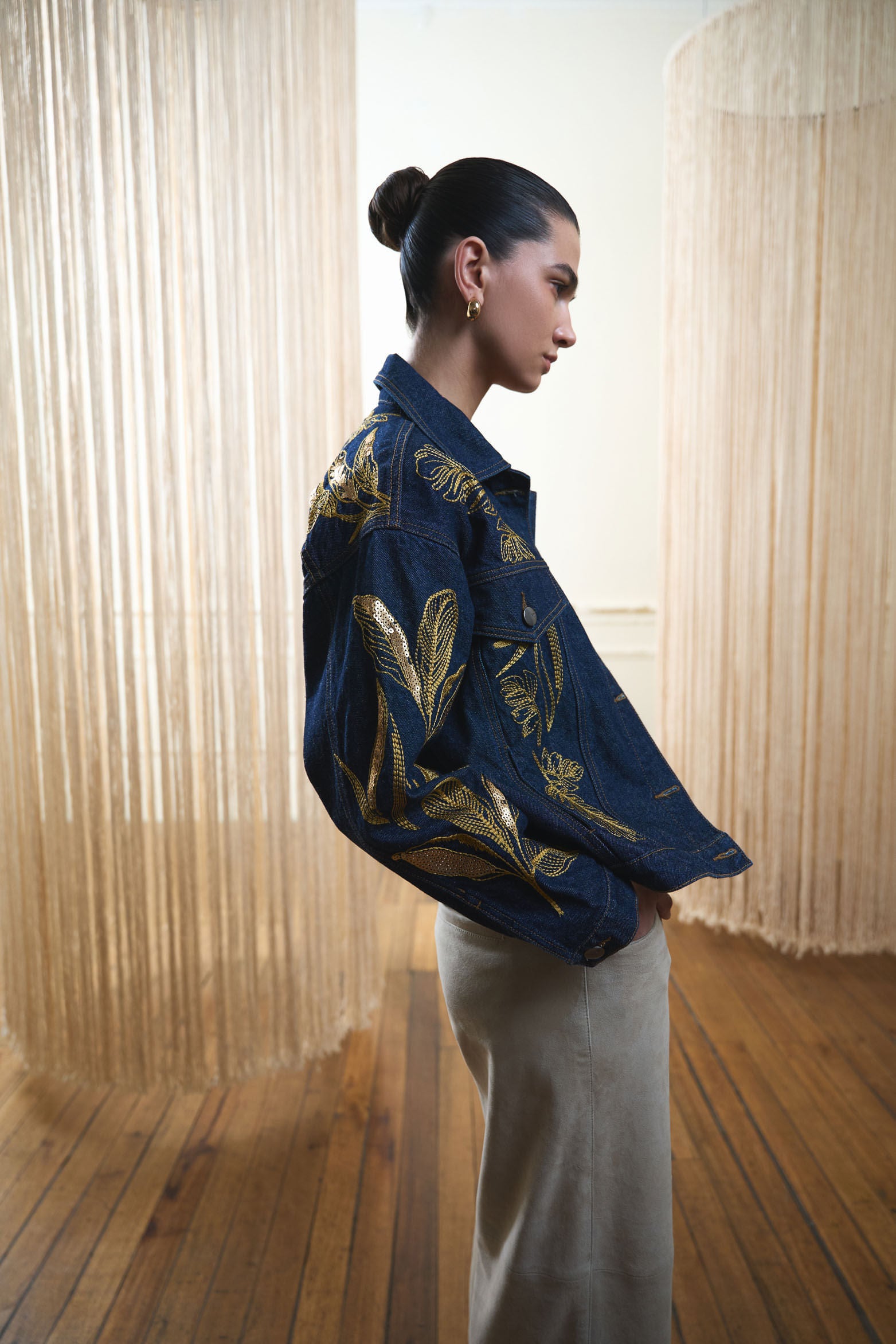 Ocaso Jacket for Women Trucker Silhouette