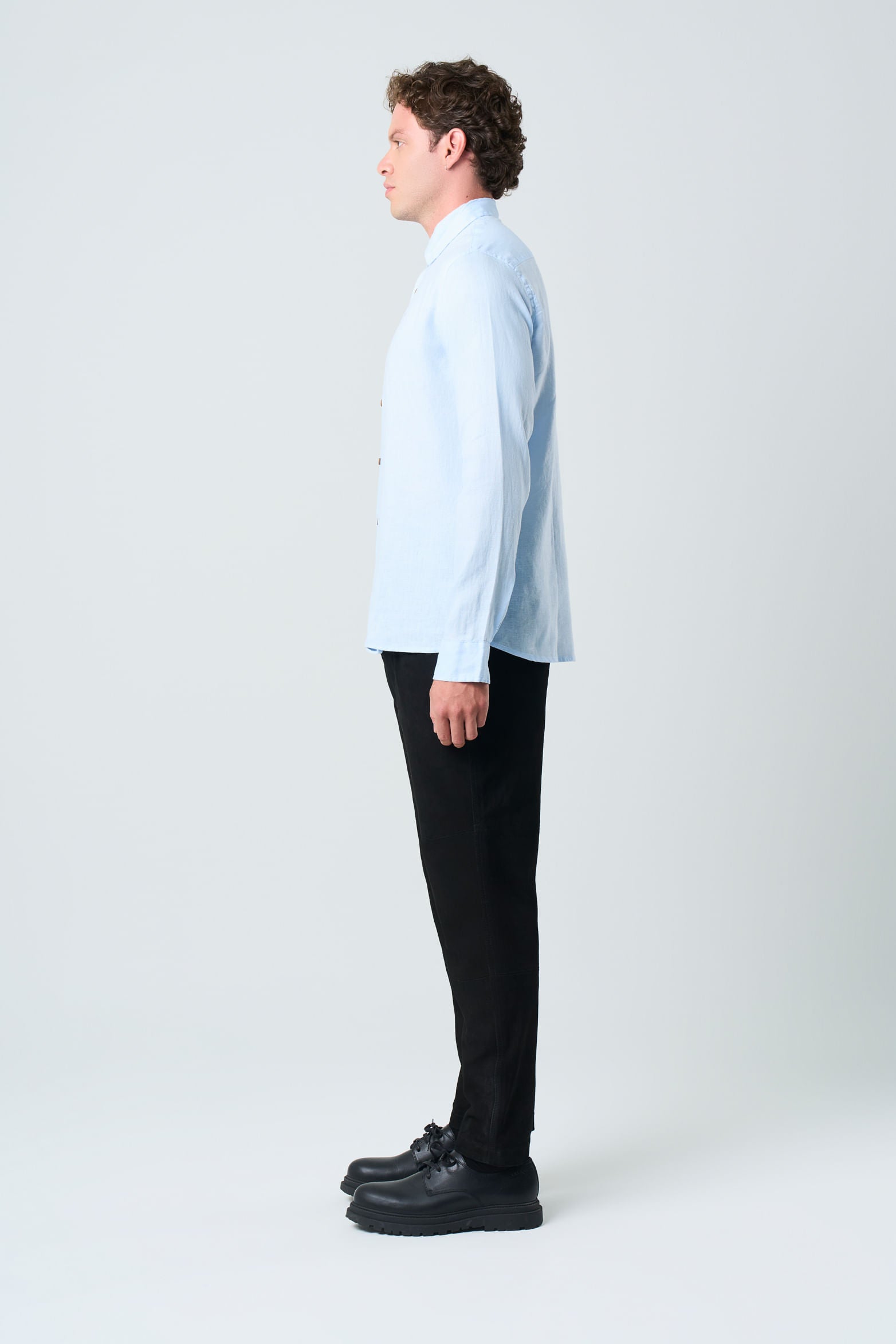 Men's Semi-Fitted Long Sleeve Linen Shirt