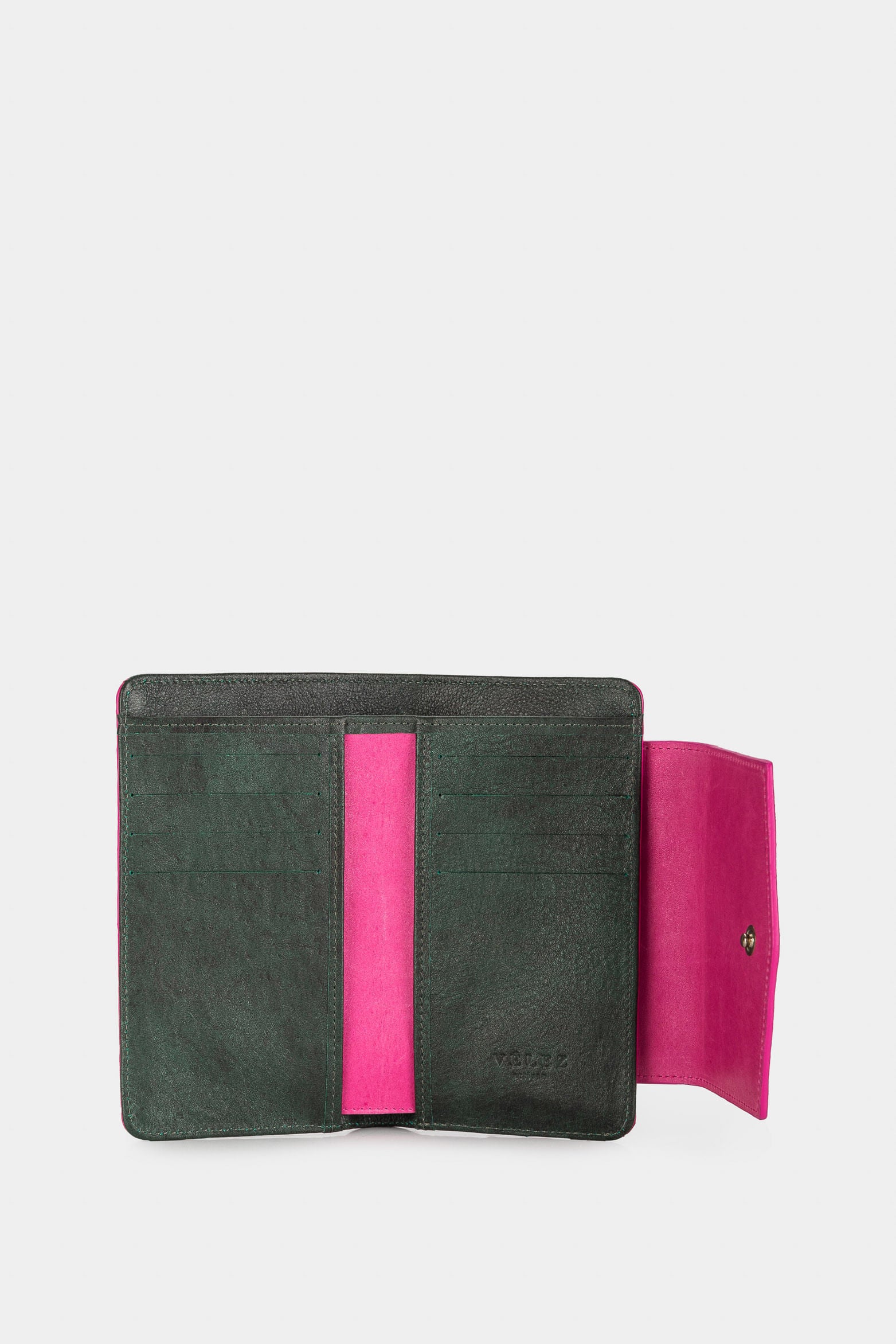 Women’s Bravo Leather Wallet with Back Keeper Loop