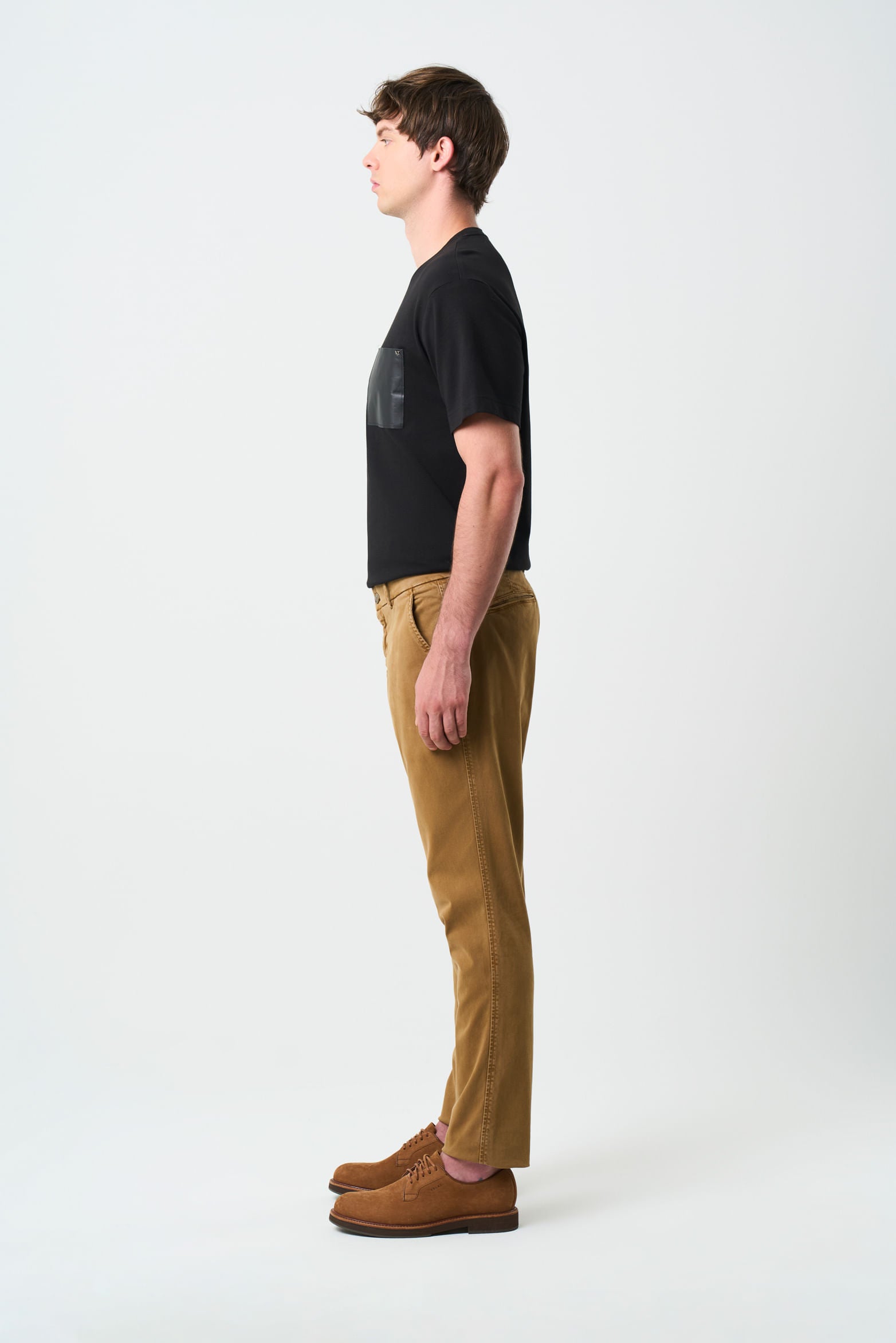 Semifitted Italian chino pants for men