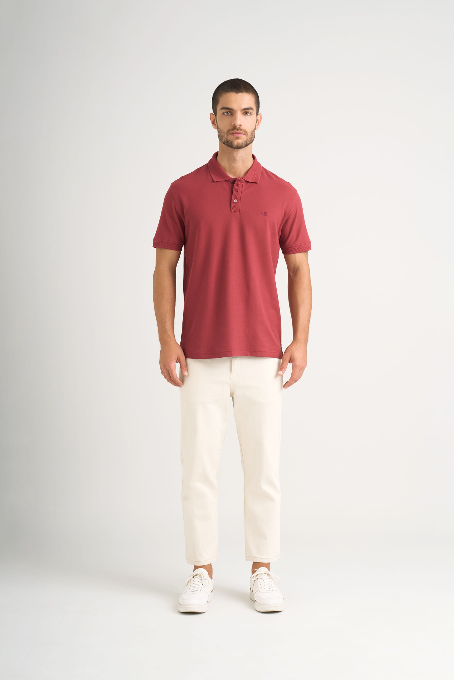 Semi-fit polo shirt for men with jacquard detail