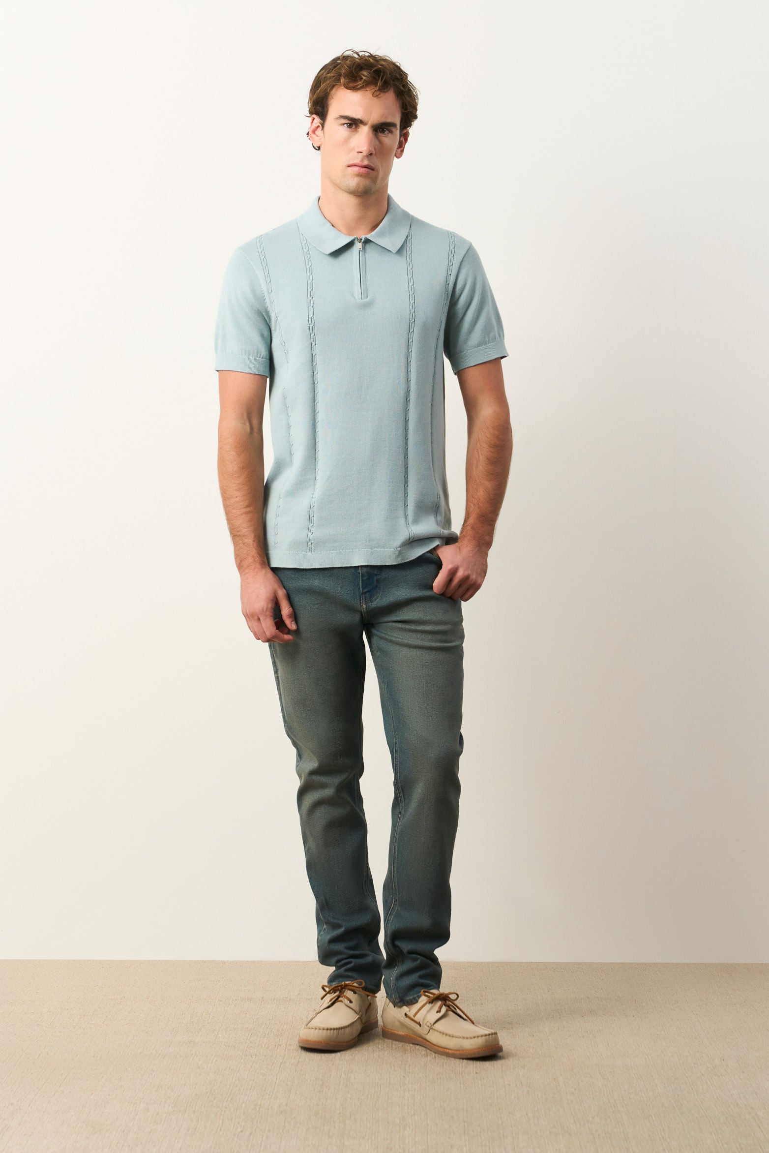 Semi-fitted short-sleeve polo for men Tropical