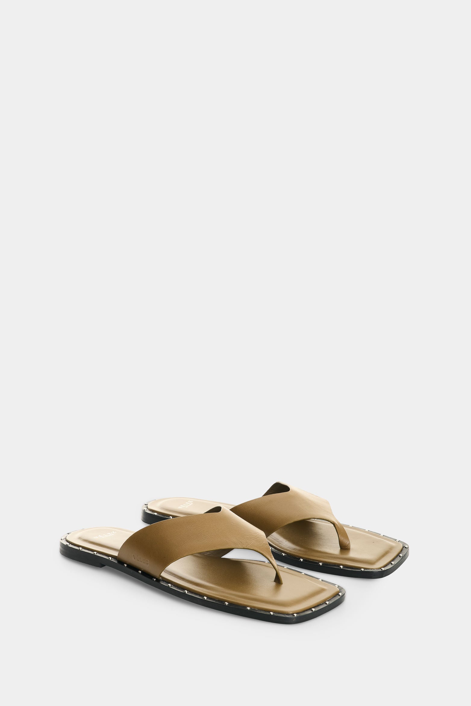 Women's Naia Flat Leather Sandal