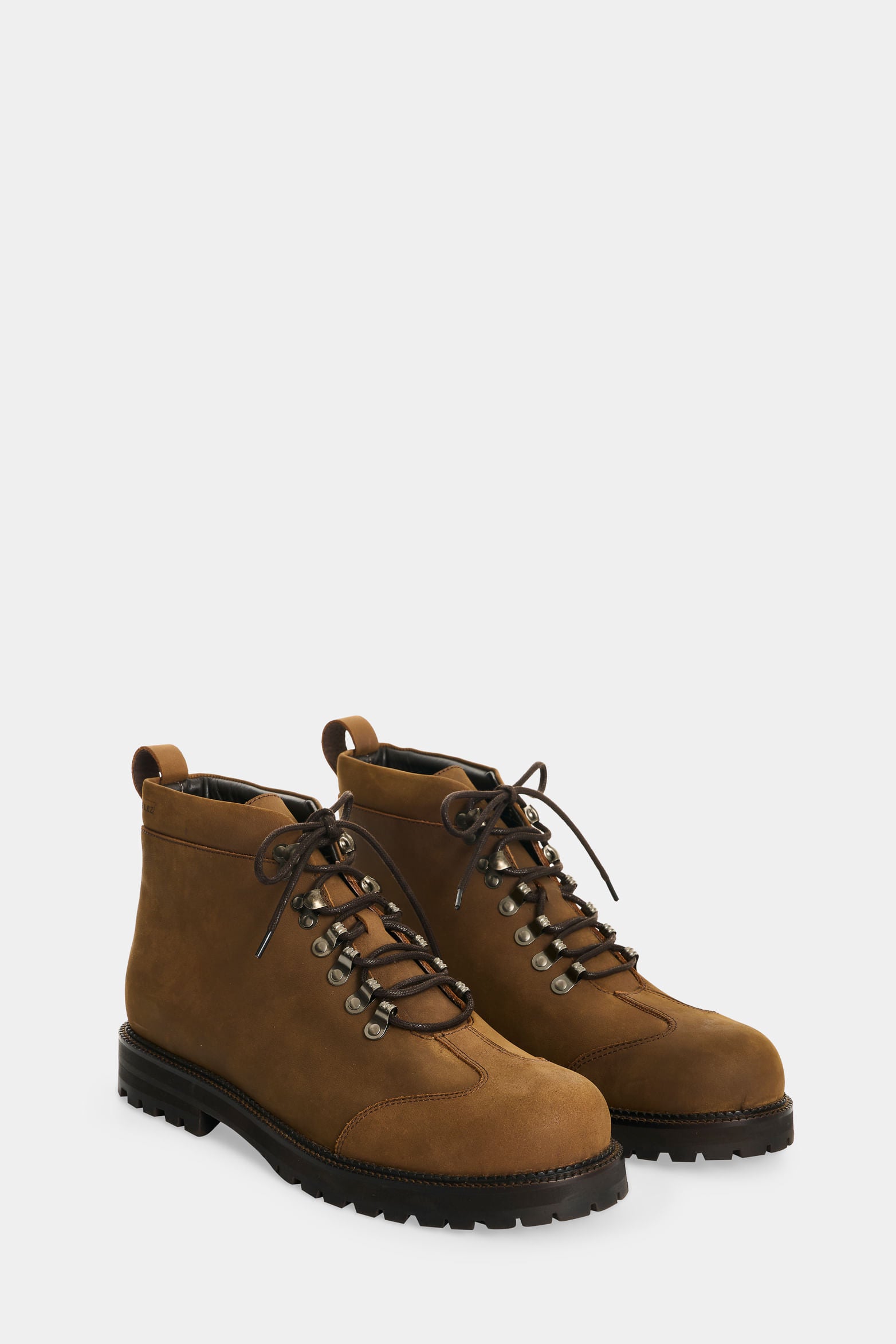 Suede leather boots for men Cayena