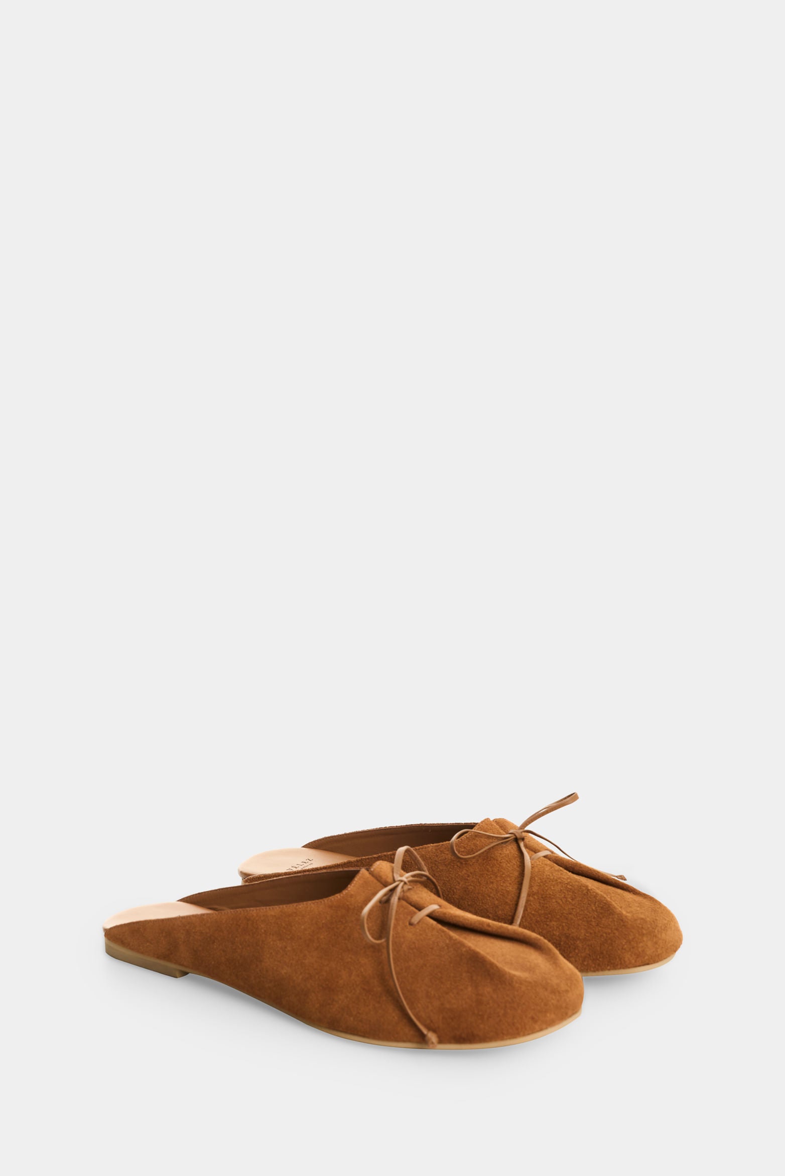 Women's Muna Suede Mule Clogs