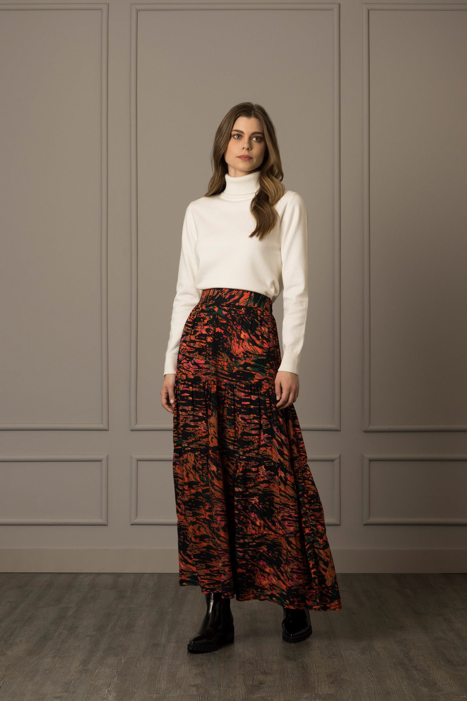 Women’s Lumini Maxi Skirt in Multicolor Flat Woven Fabric with Abstract Print