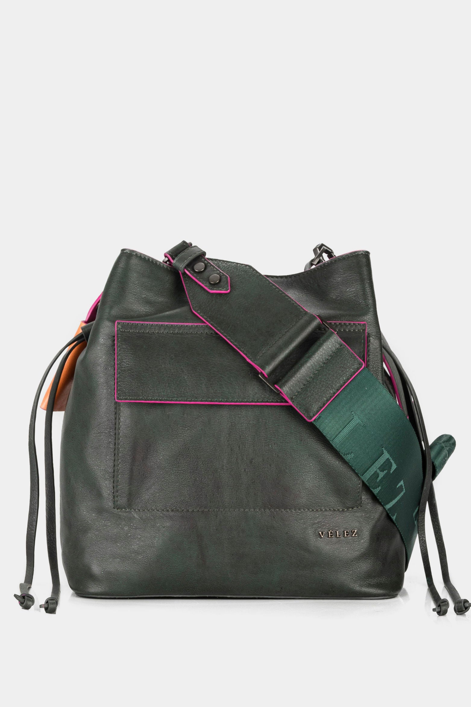 Women’s Santa Clara Shopper Handbags in Distressed Leather