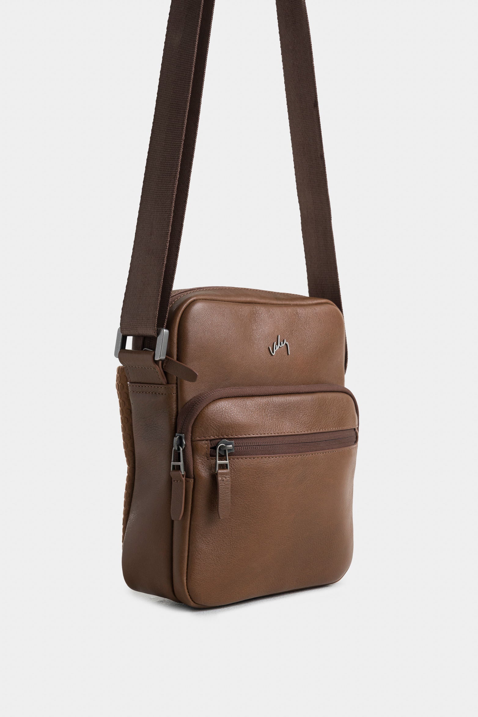 Alava 2 Leather Vertical Crossbody Bag for Men