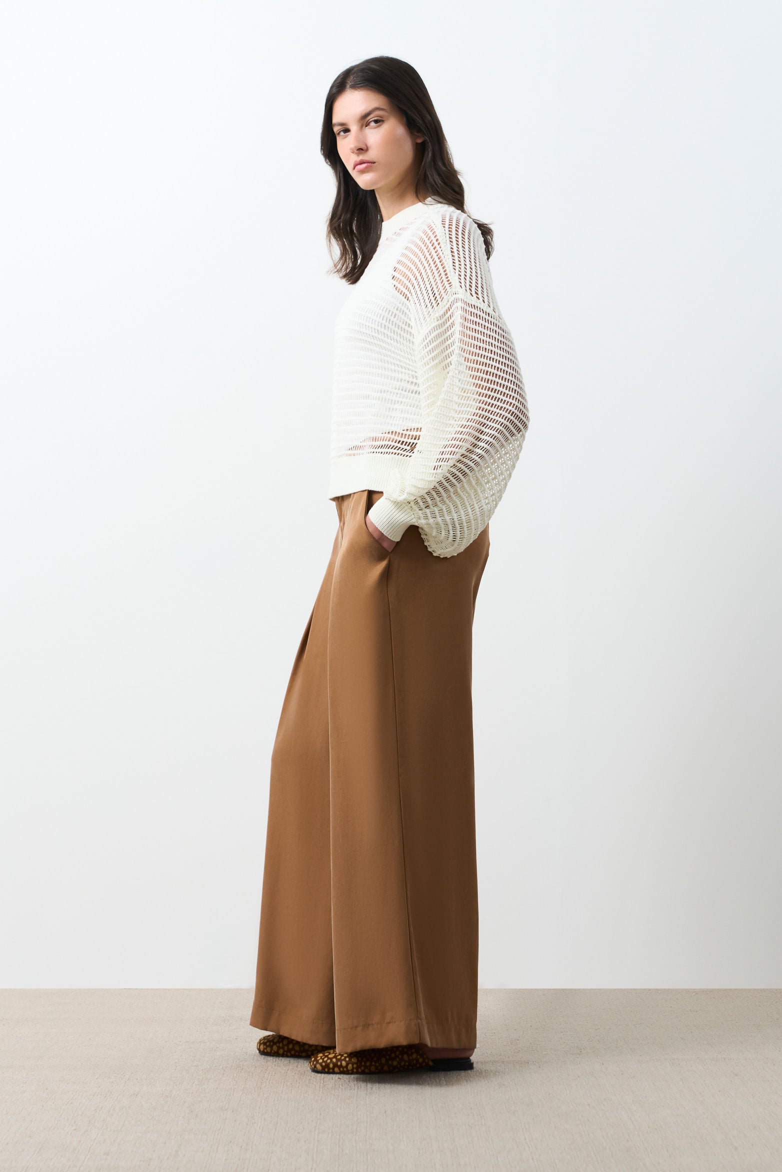 Semi-cropped knit sweater for women Taroa