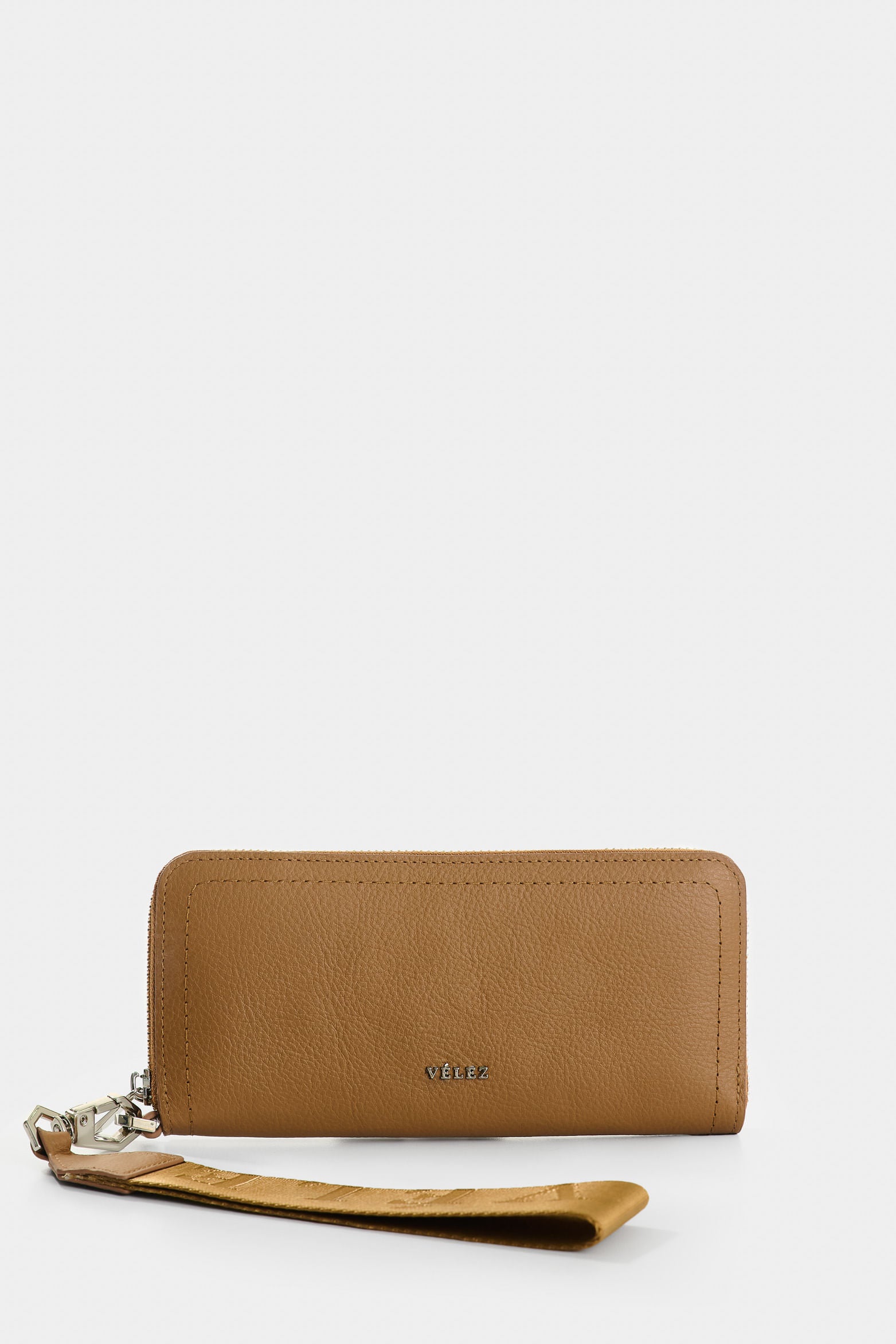 Women's Arezzo Leather Checkbook Wallet