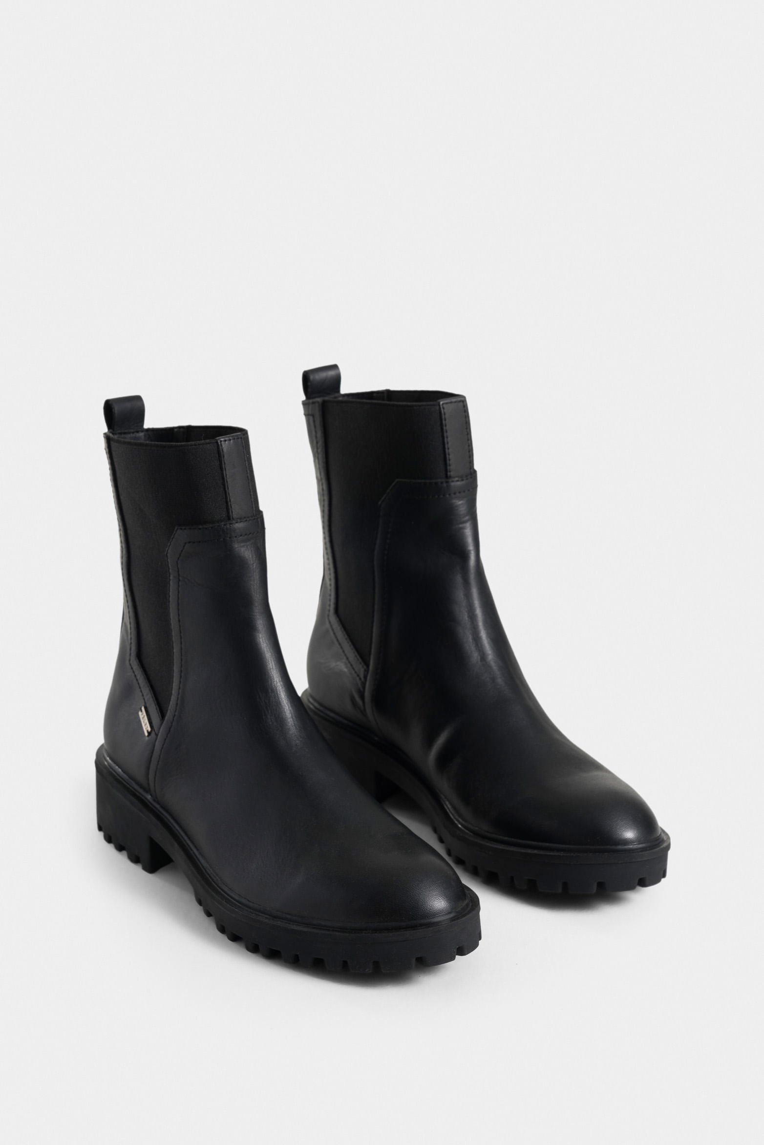 Calitha Leather Ankle Boots for Women with Lug Sole