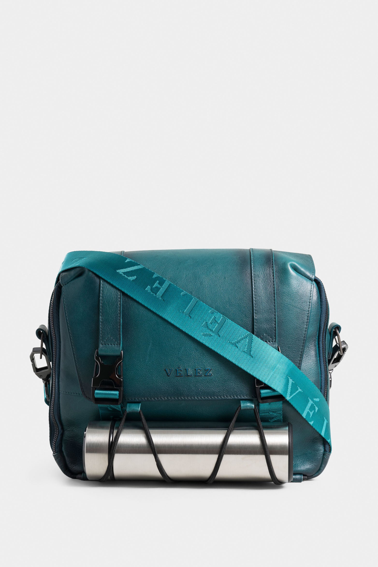 Boreal Smooth Leather Hands-Free Bag with Integrated Thermos for Men