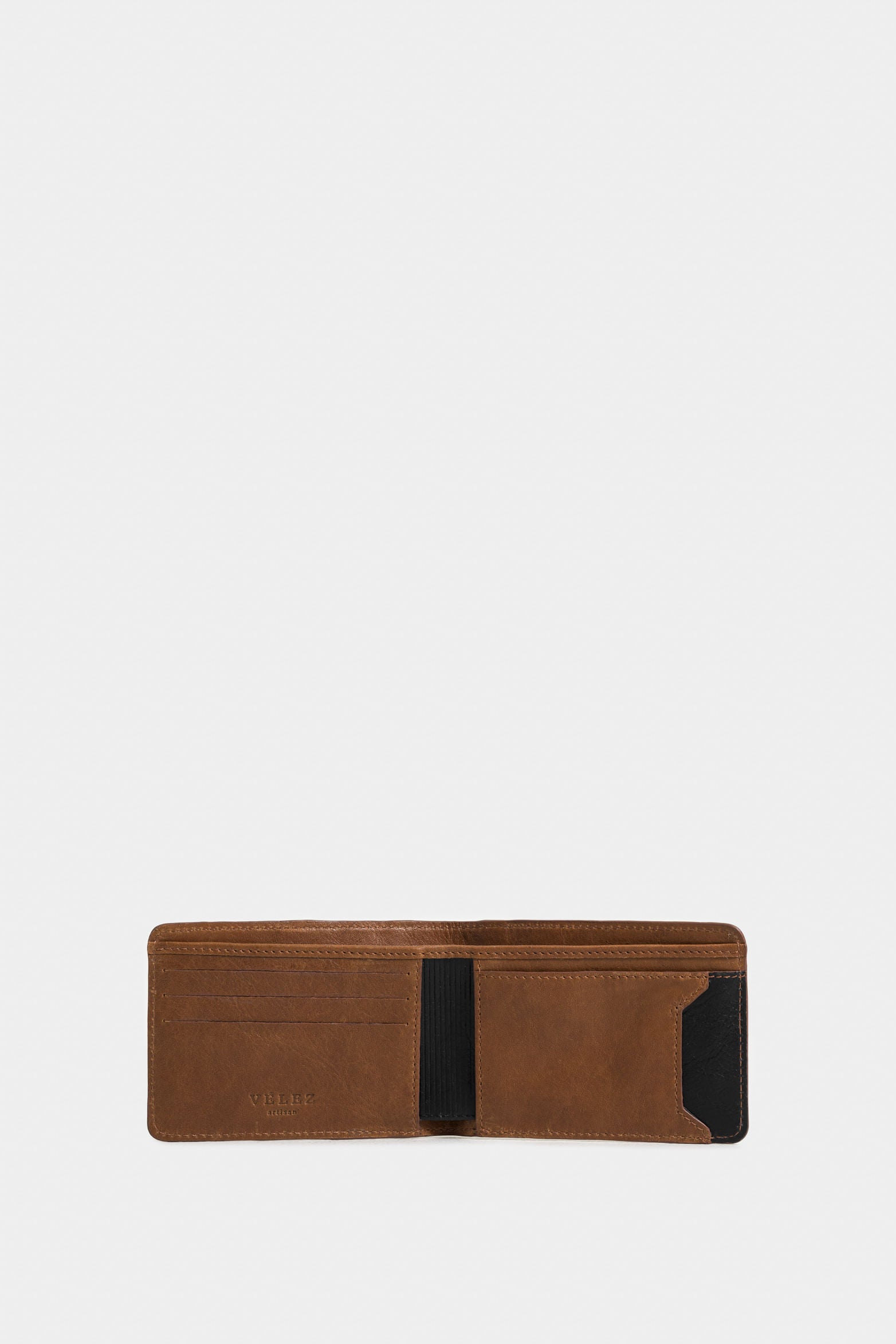 Ciboria Leather Wallet for Men with Color Contrast