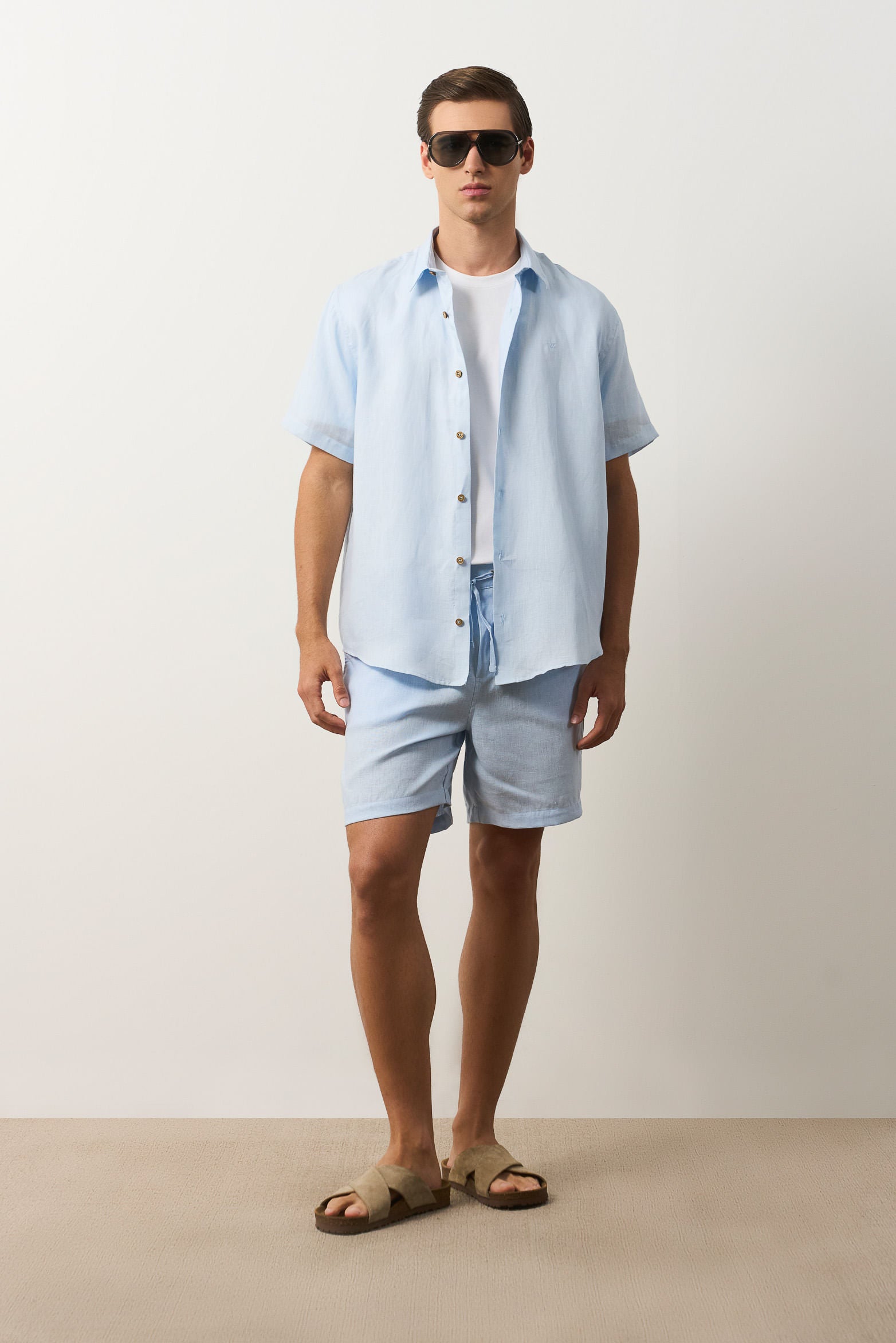 Men's Belgium Linen Shorts