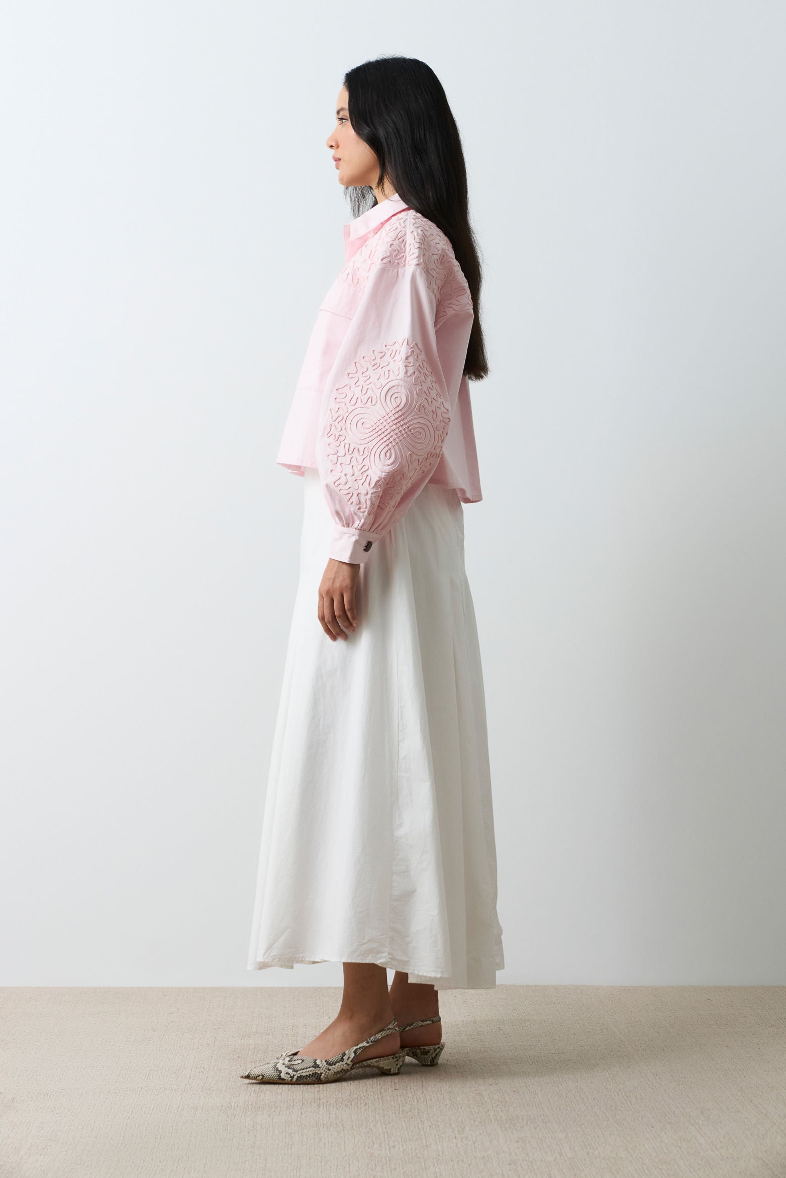 Aguamarina fabric jacket for women with suede embroidery