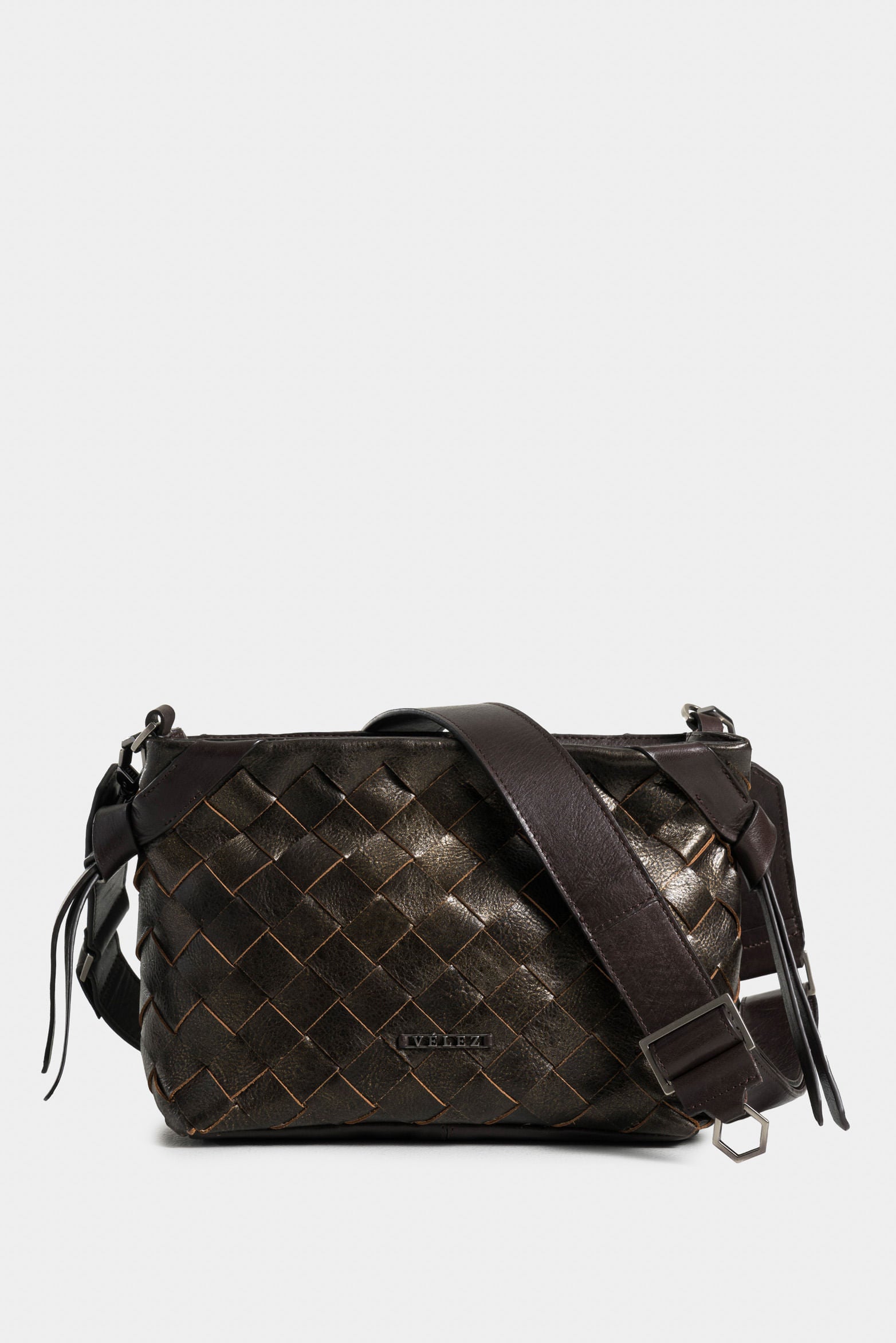 Smooth Leather Kalahari Hands-Free Bag for Women with Artisanal Weaving