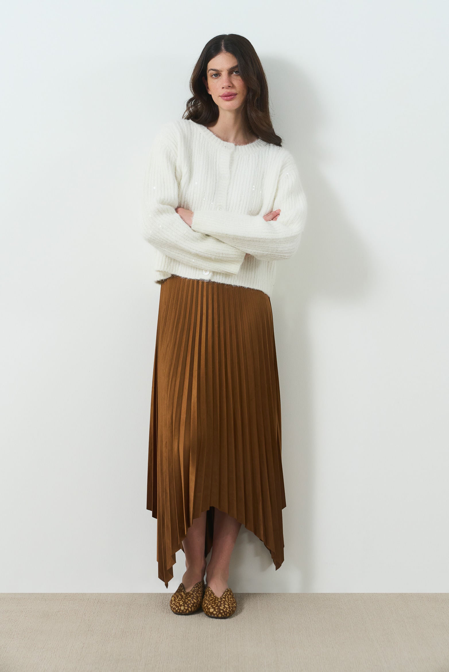 Antay pleated skirt for women