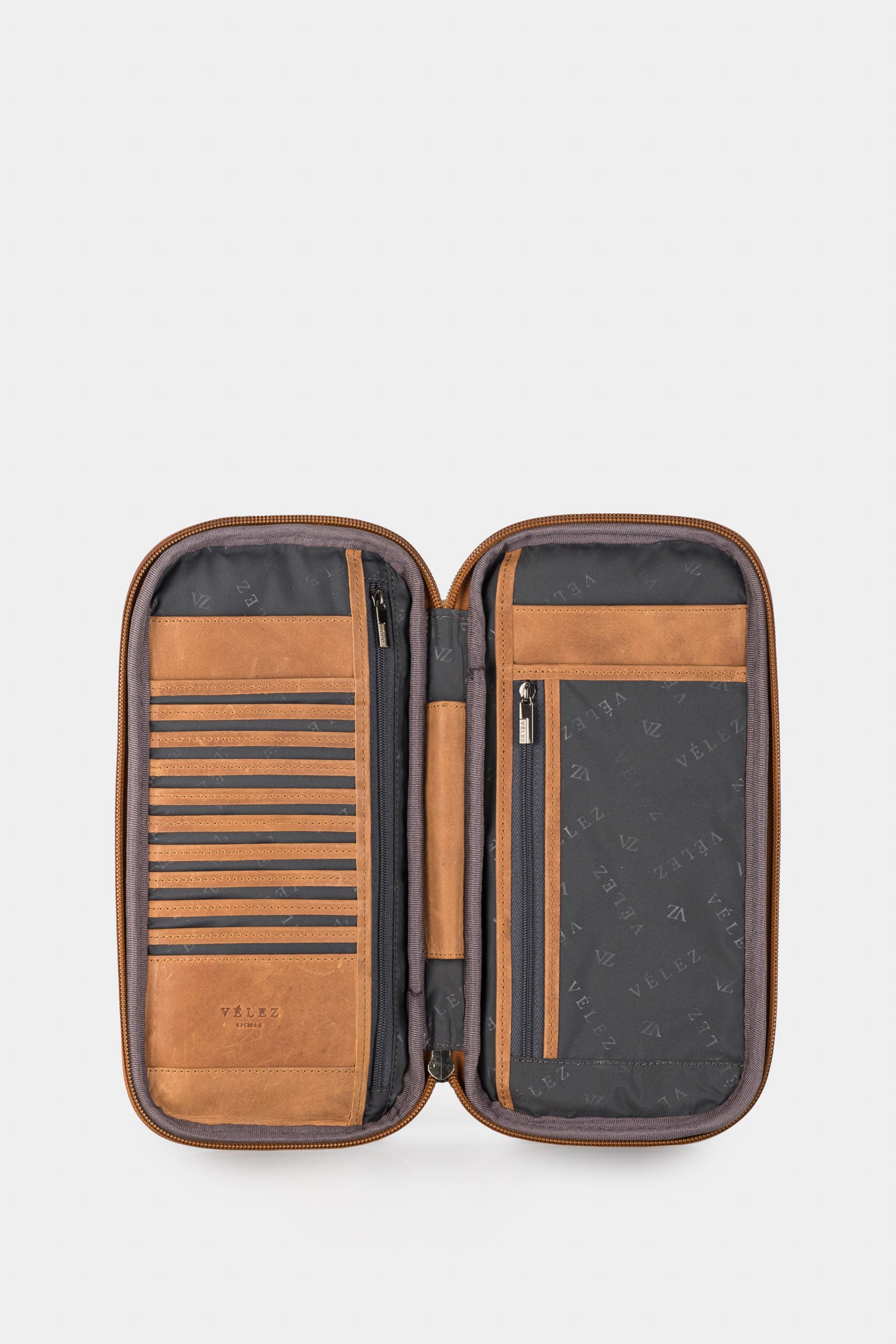 Leather Passport Holder for Men Ibis