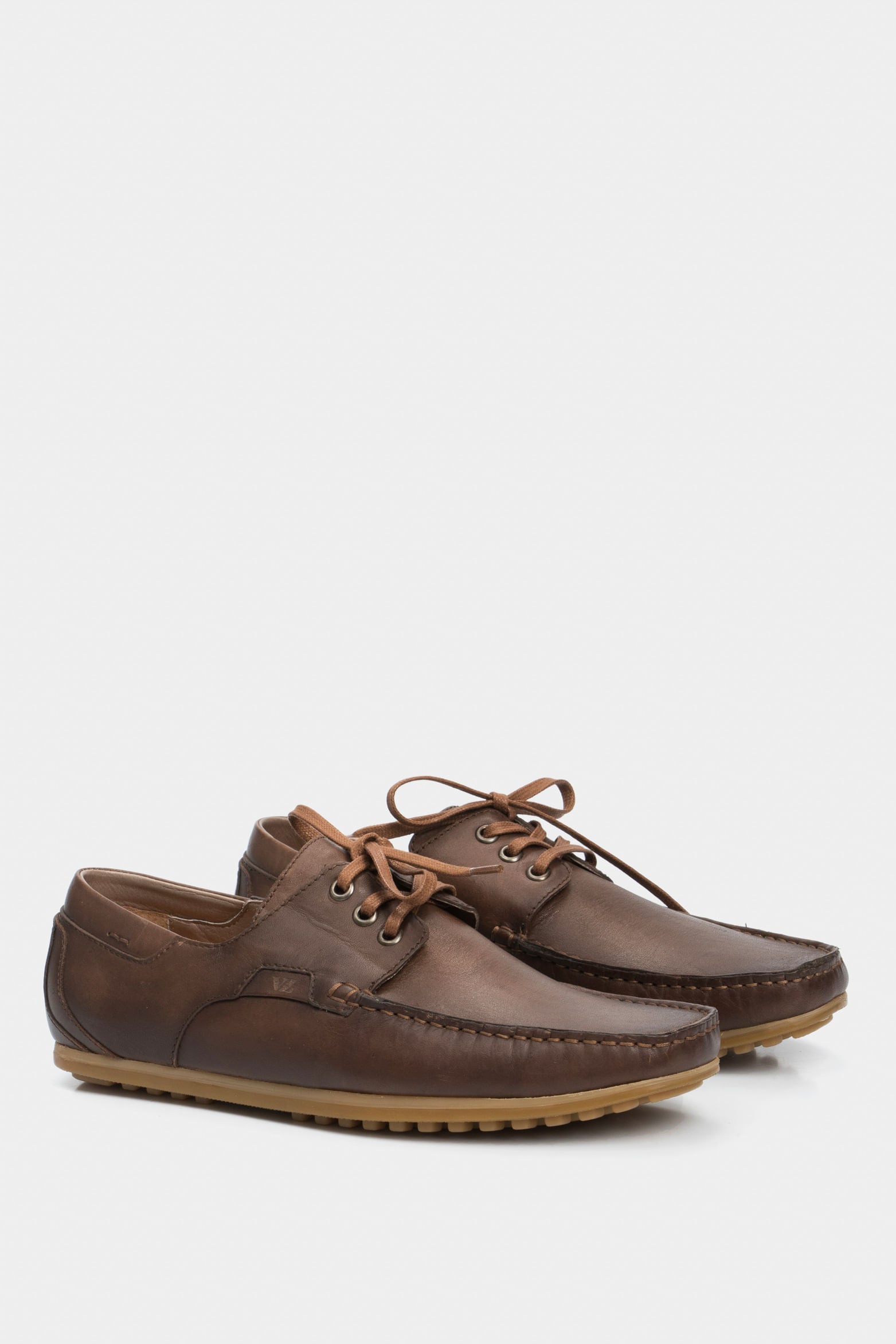 Mesta Boat Shoes in Honey-Colored Nautical Leather