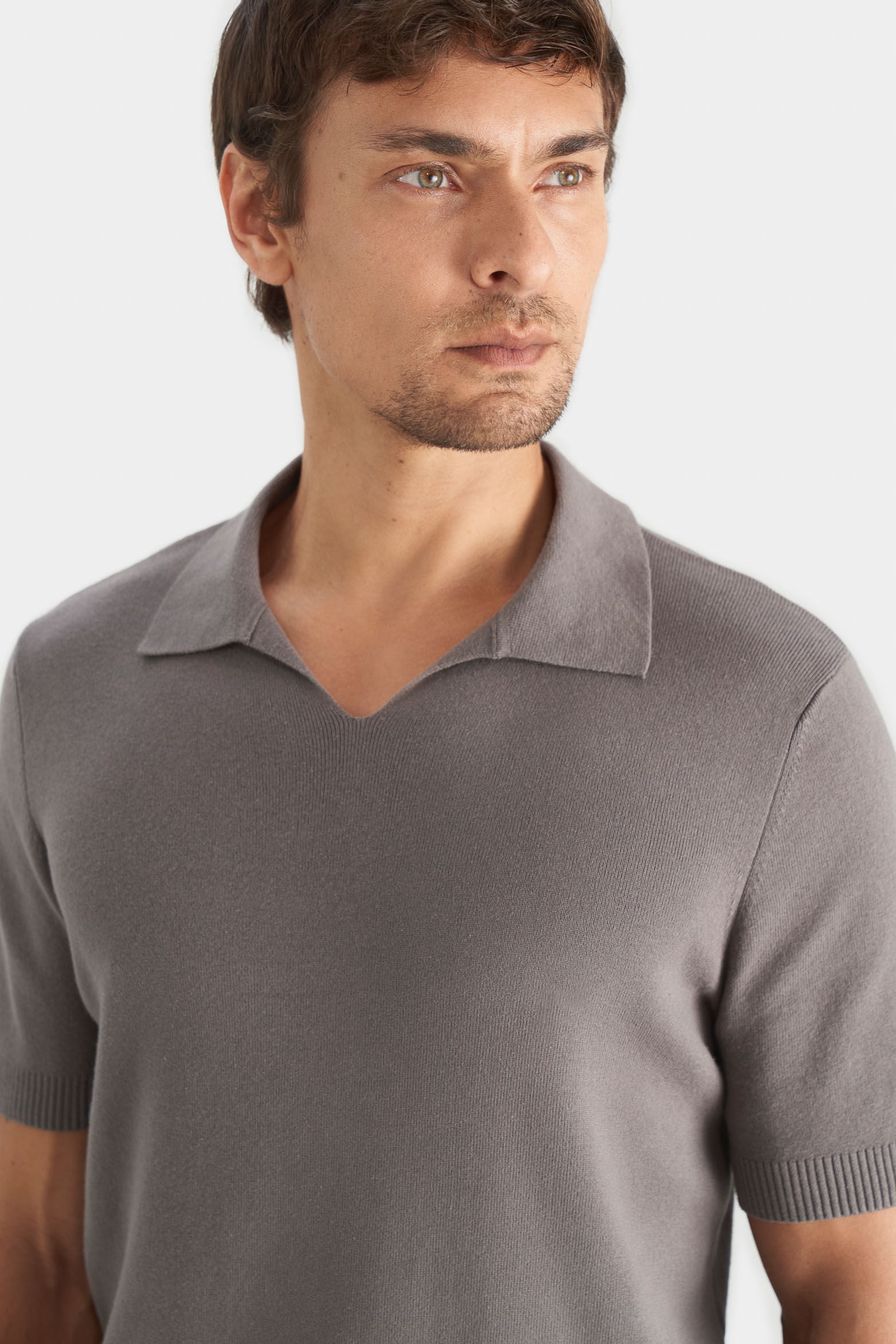 Men’s V-Neck Knit Polo in Gray XX