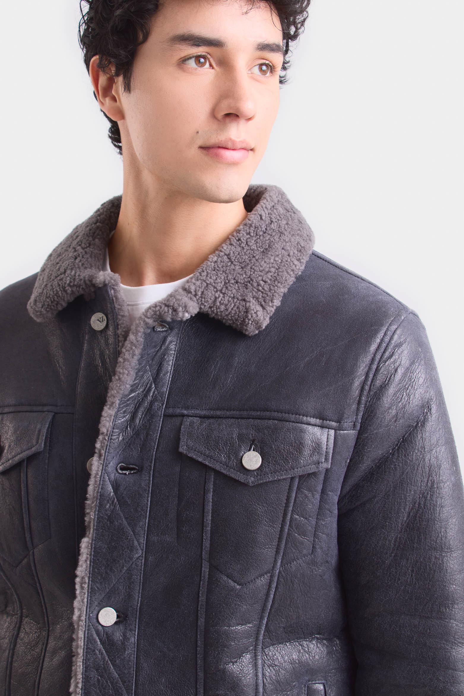 Ebro Leather Jacket for Men with Truckerilhouette Black
