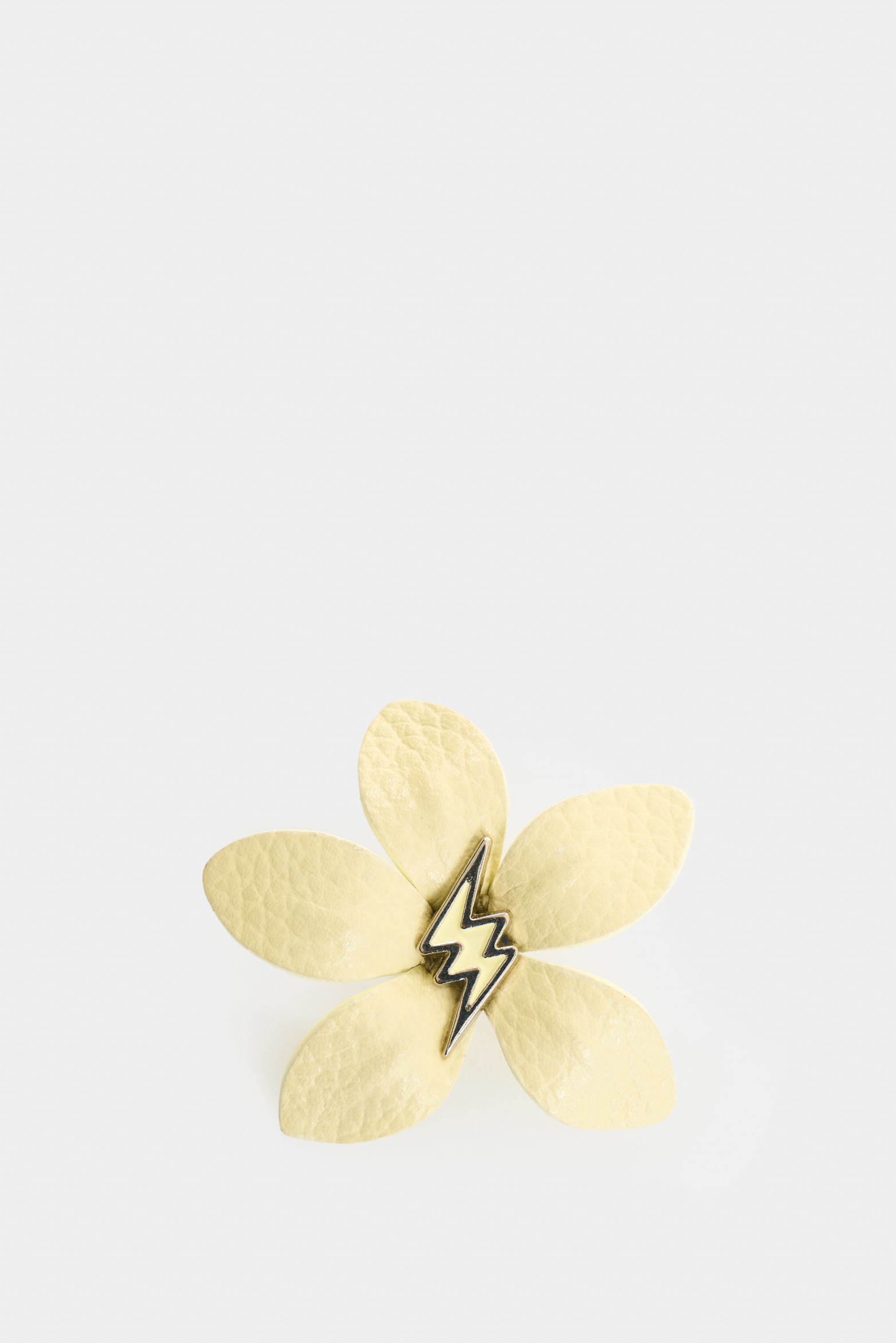 Small leather San Joaquín flower brooch for women