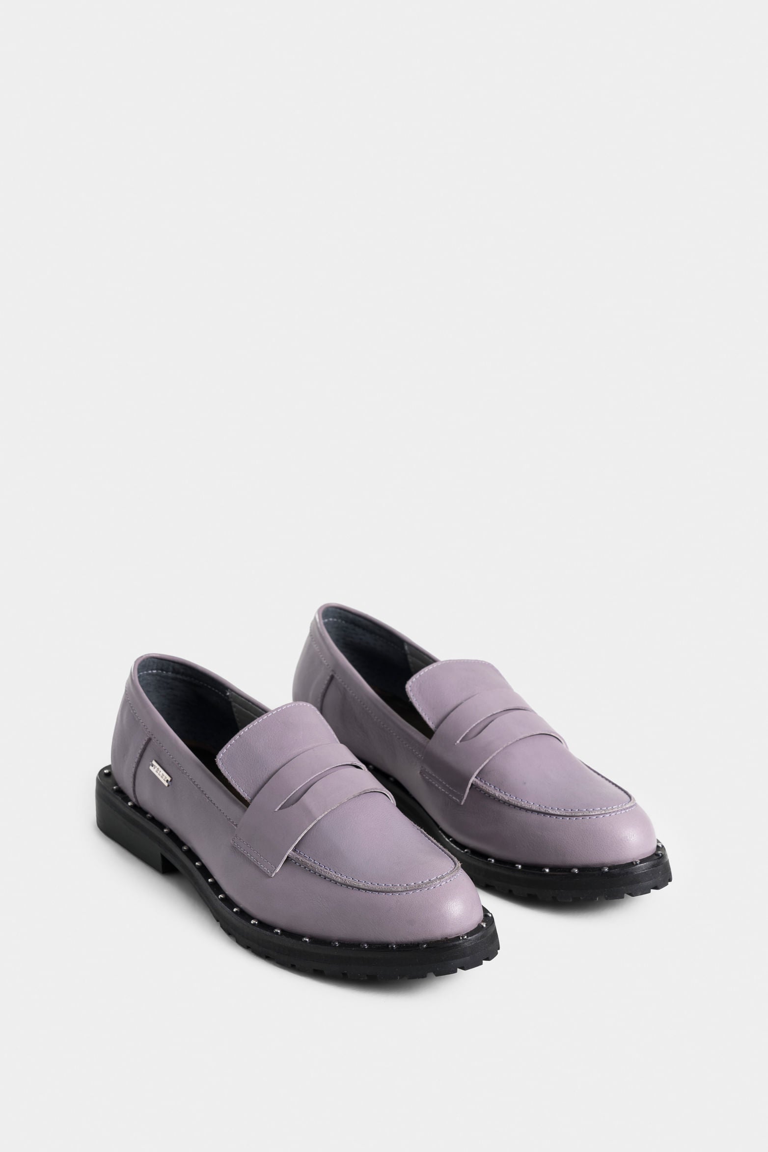 Trendy Leather Moccasins with Milleraie Detail for Women