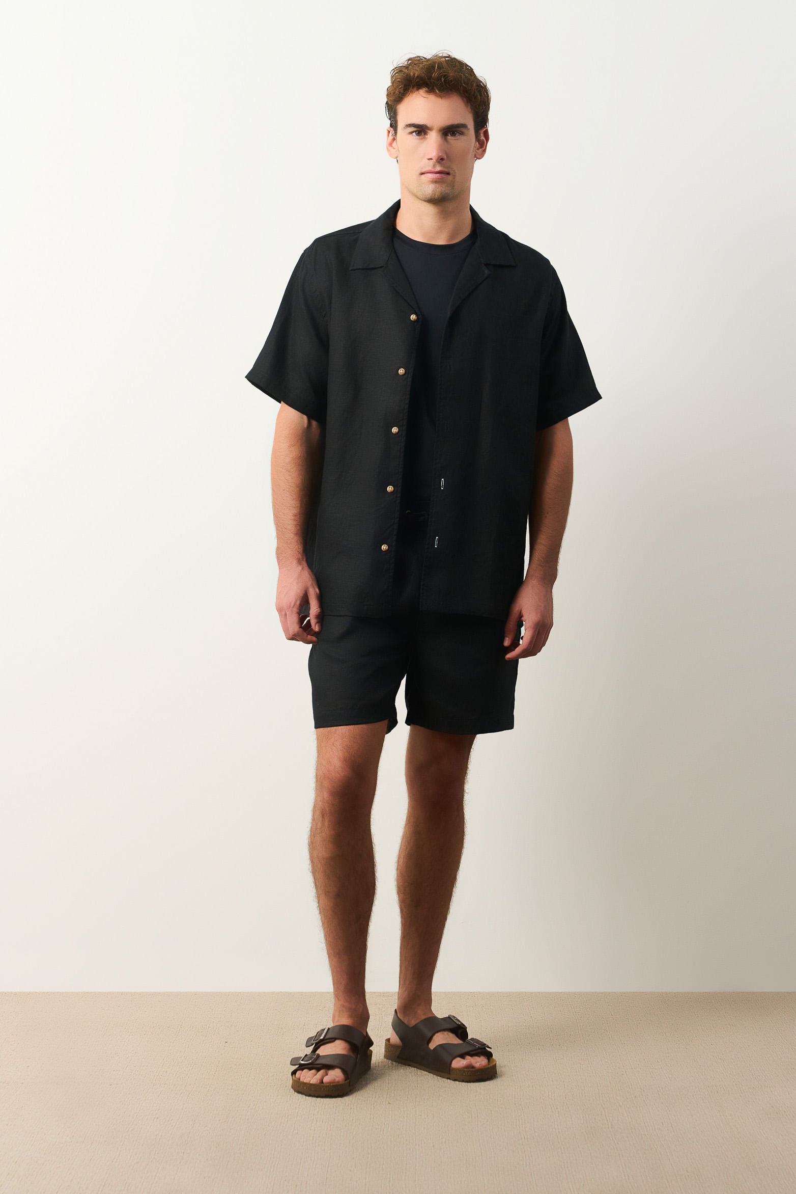 Bélgica linen bermuda shorts for men