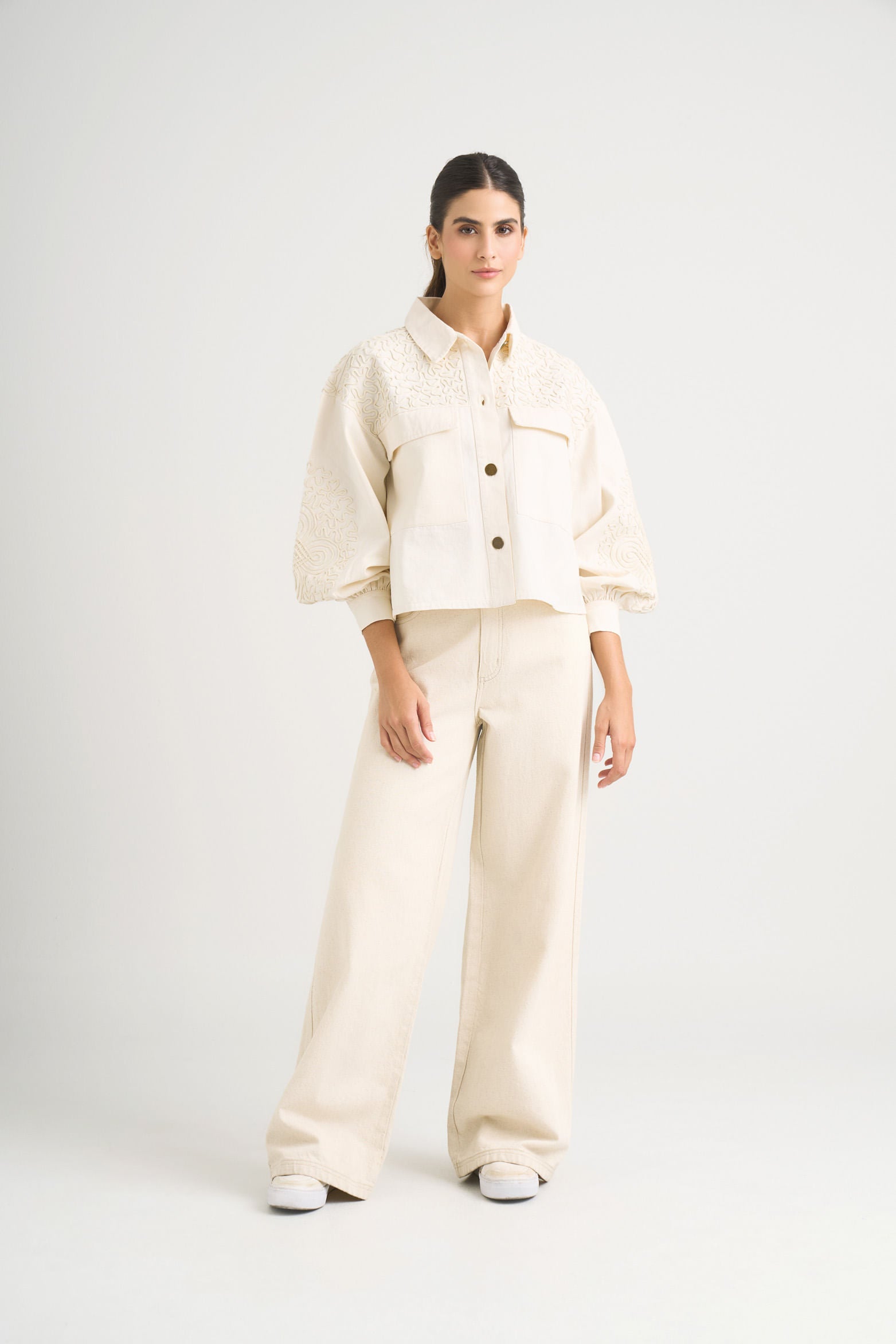 Aguamarina fabric jacket for women with embroidery