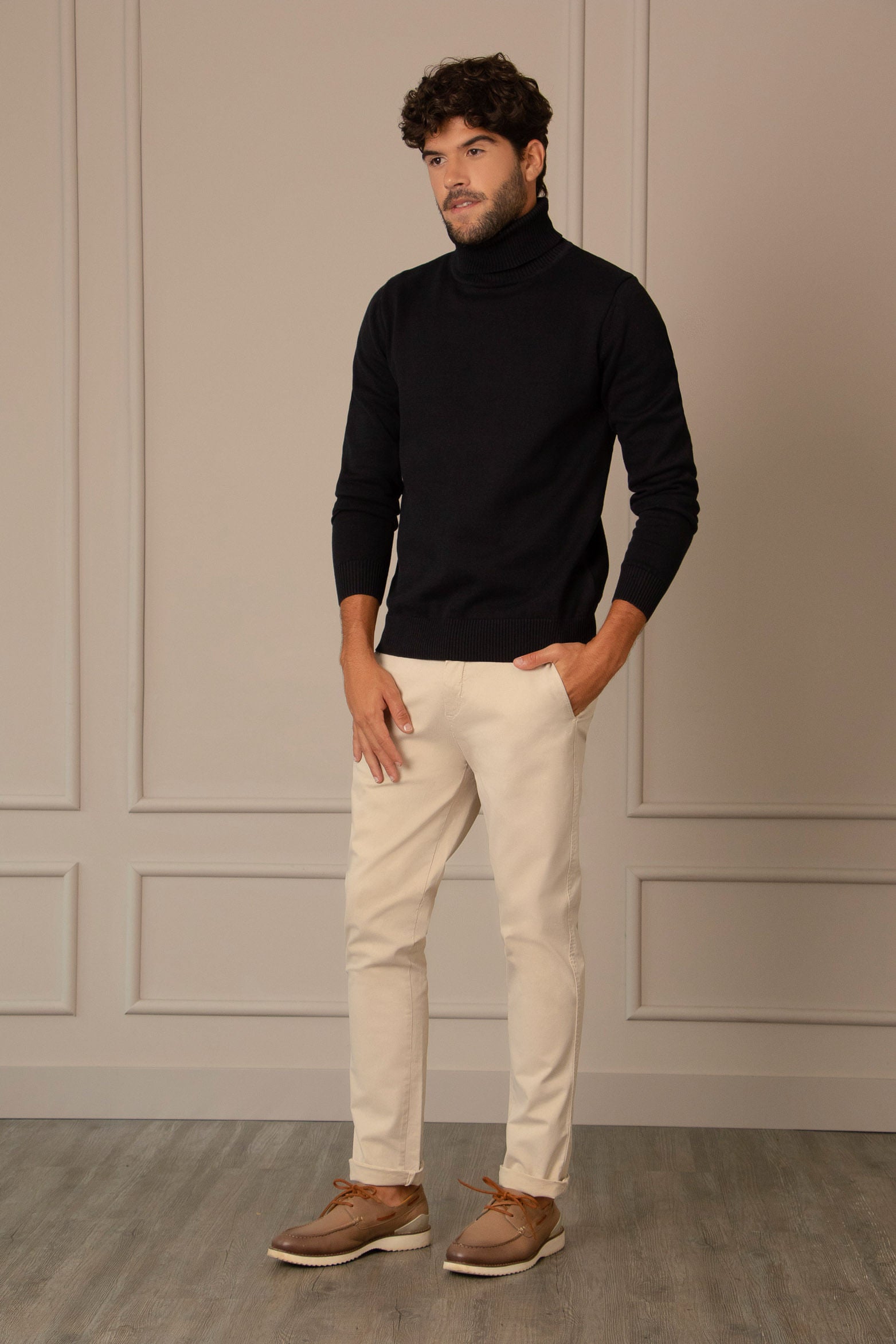 Men’s Combai Turtleneck Sweater in Black