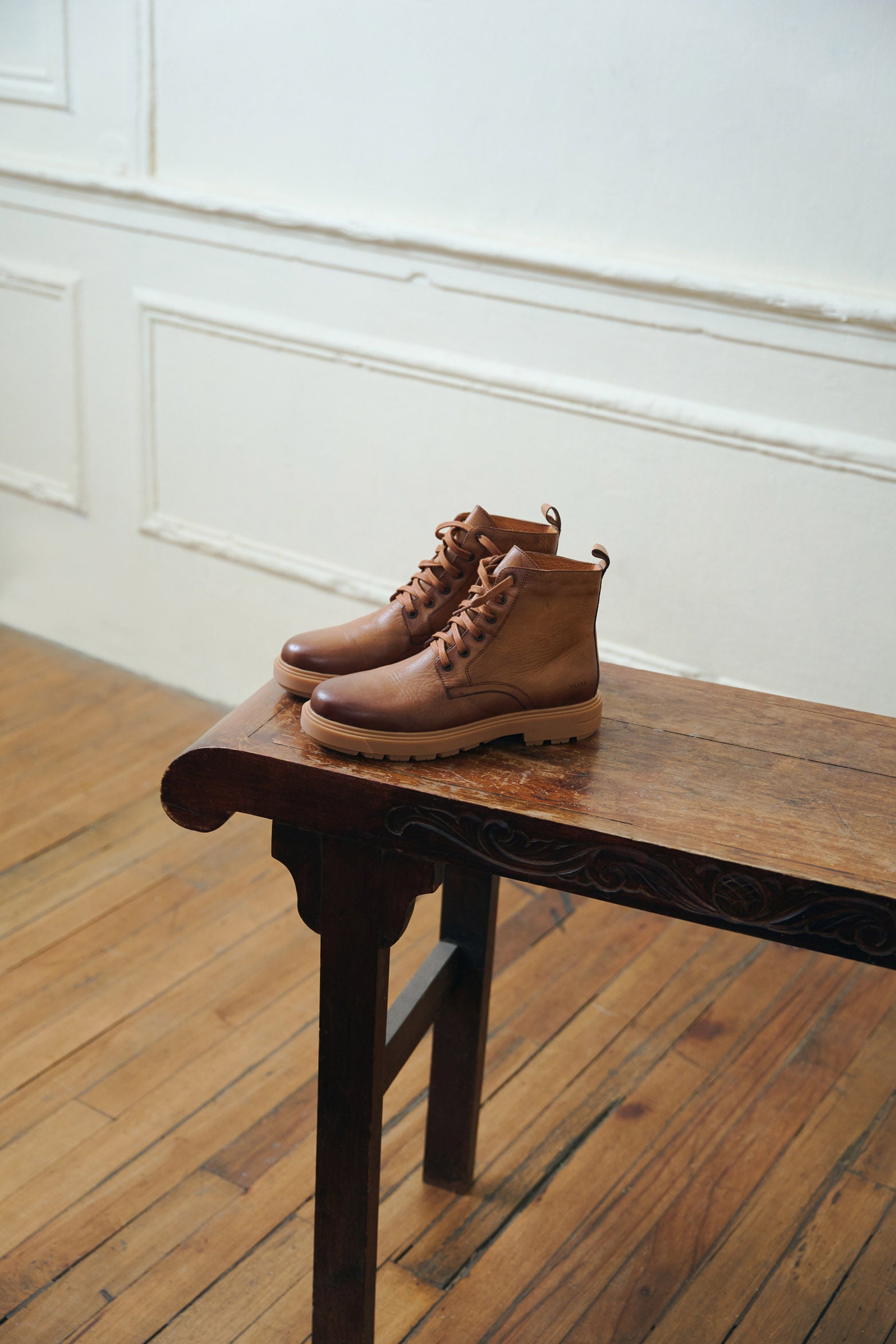 Alameda Leather Boots for Men Timeless Design – Velez Artisan