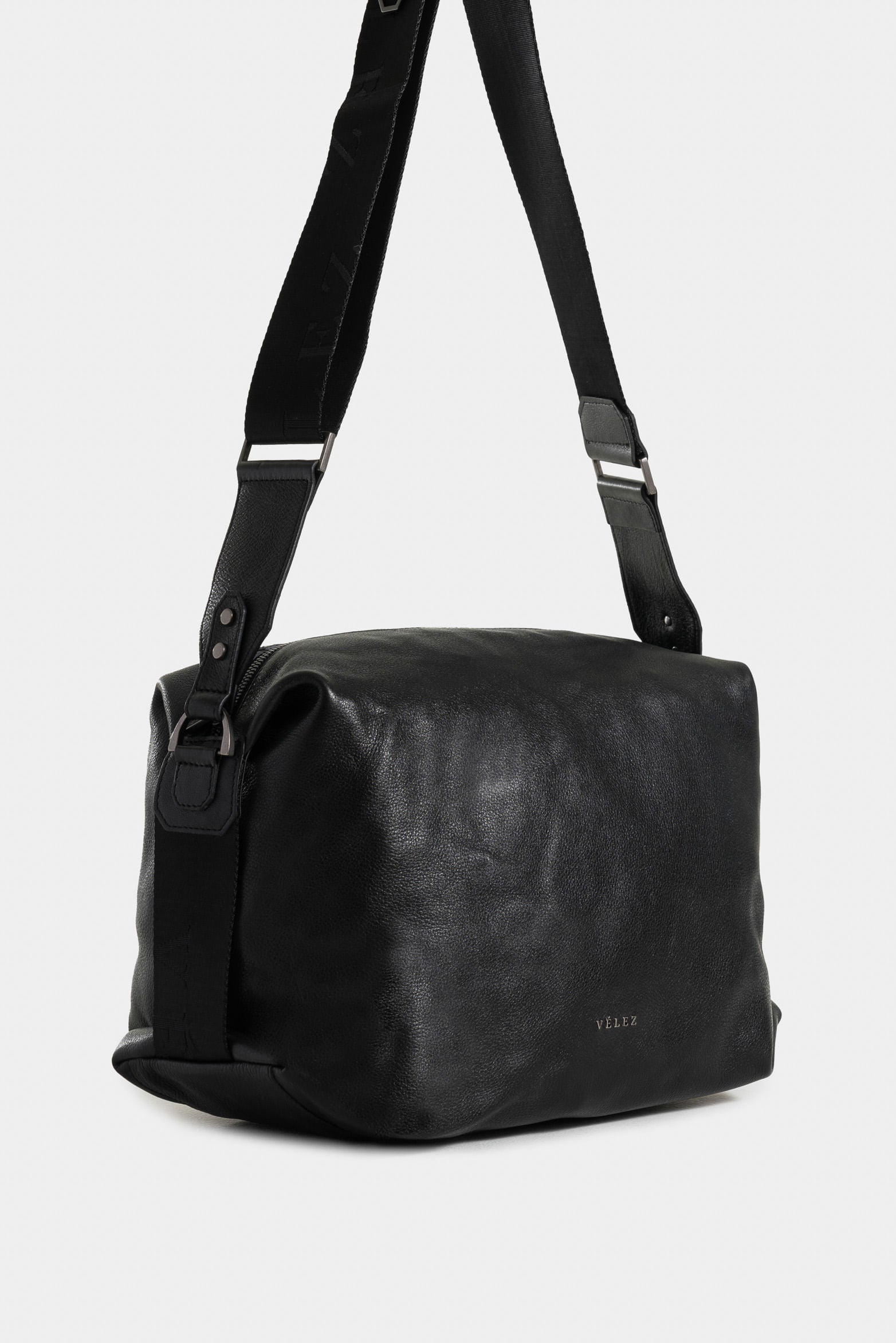 Women’s Antares Bowling Handbags in Leather with Unstructured Silhouette