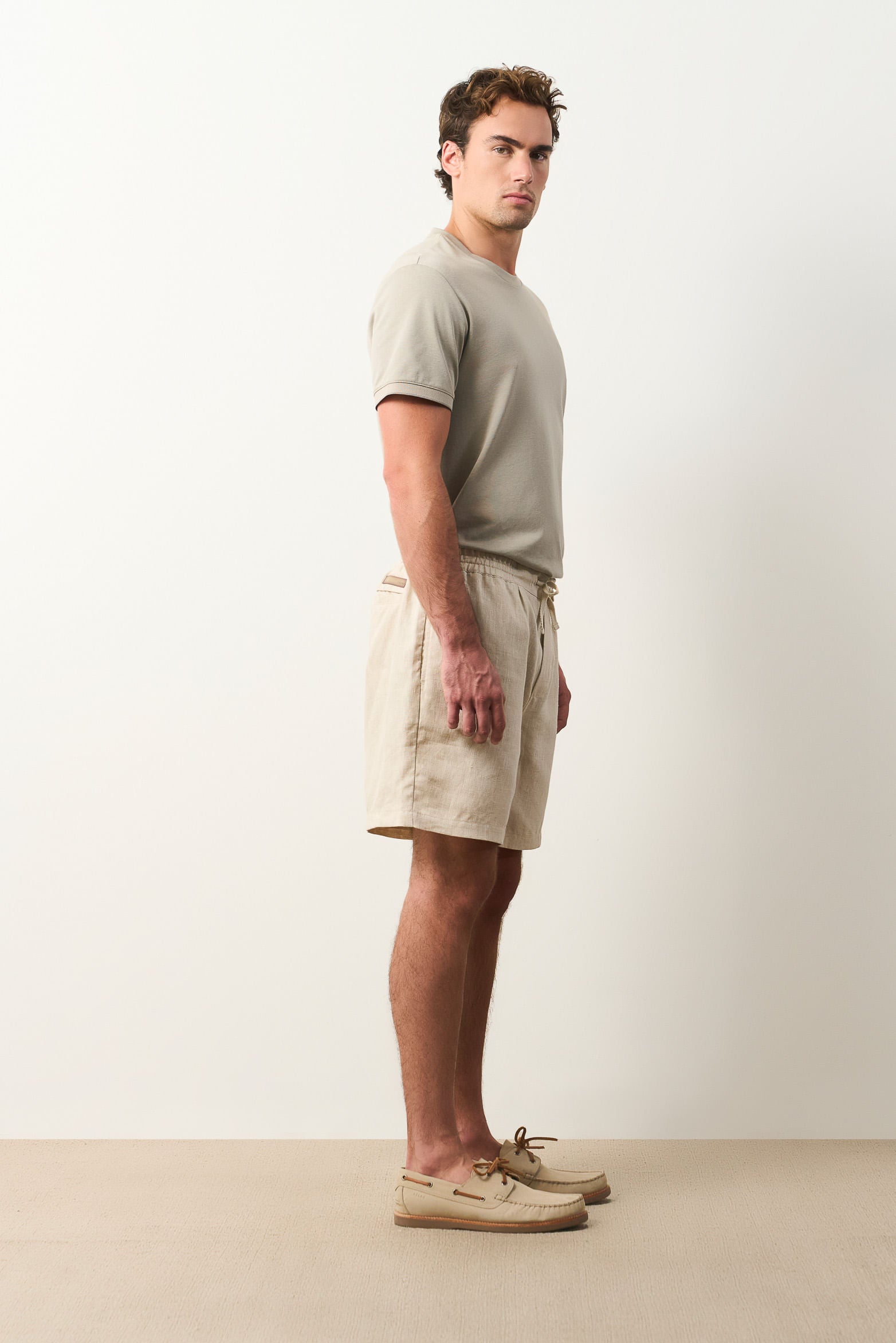 Bélgica linen bermuda shorts for men