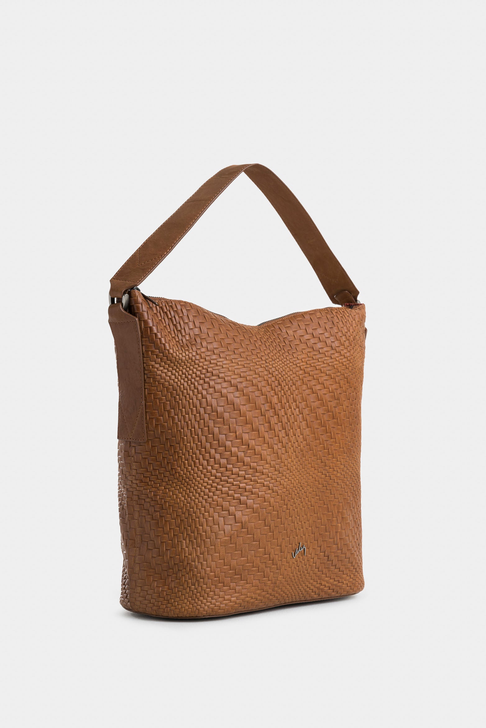 Delta Leather Shopping Bag with Wavy Engraving in Honey