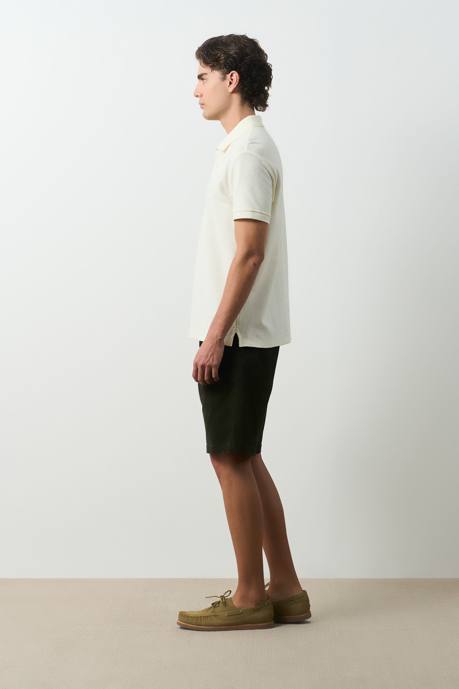 Essential textured short-sleeve polo for men