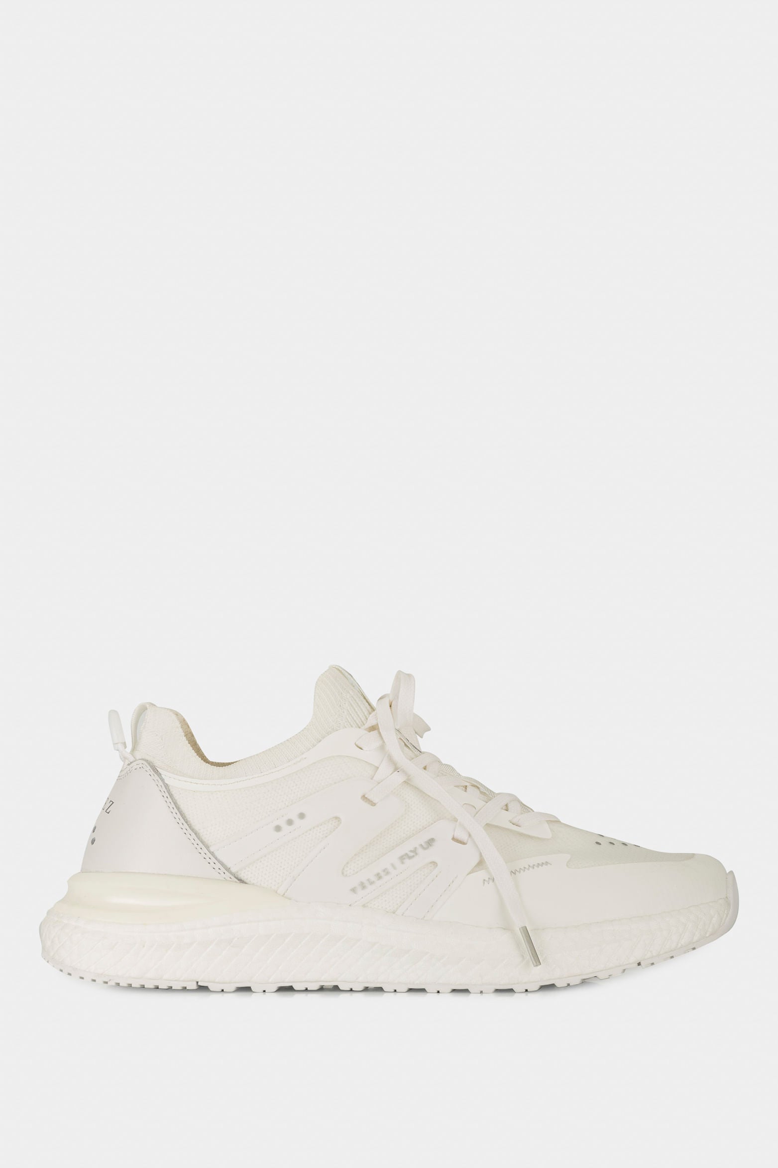 Men’s Retro Fly Up Sneakers in Tech Fabric