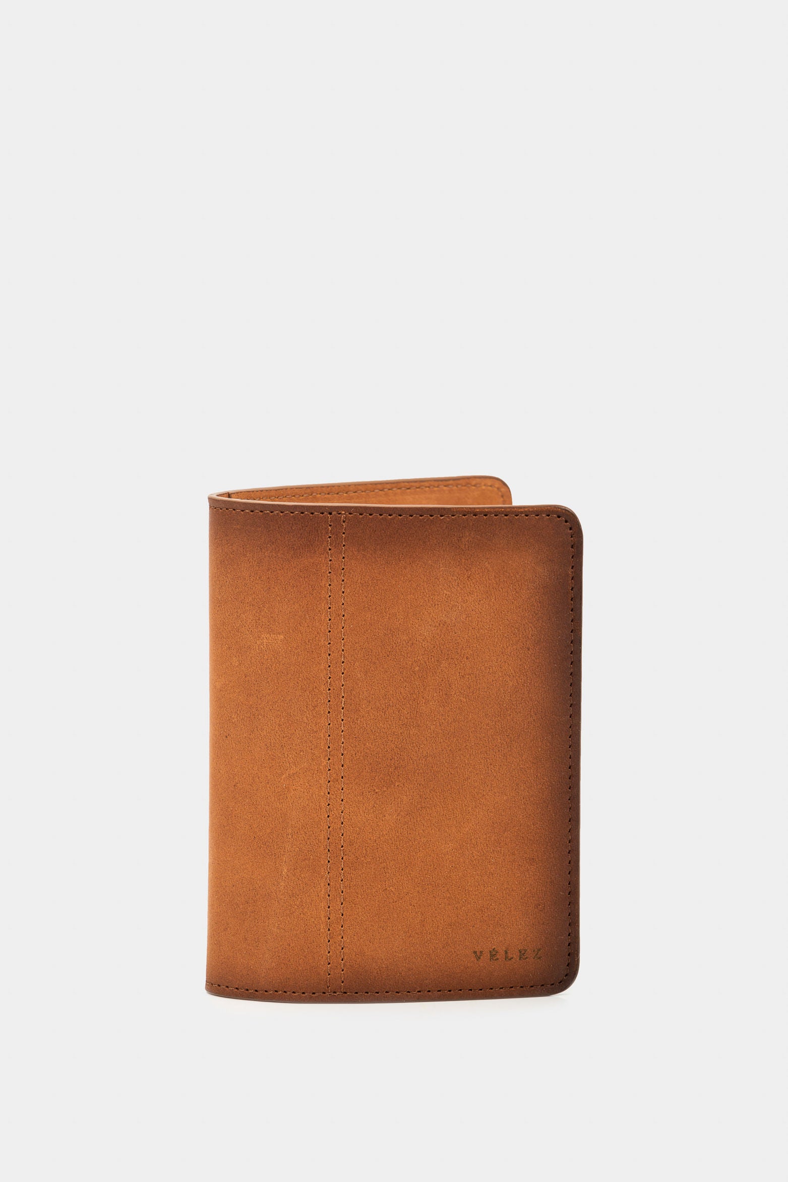 Men’s Travel 2.0 Leather Passport Holder Aged Effect Honey
