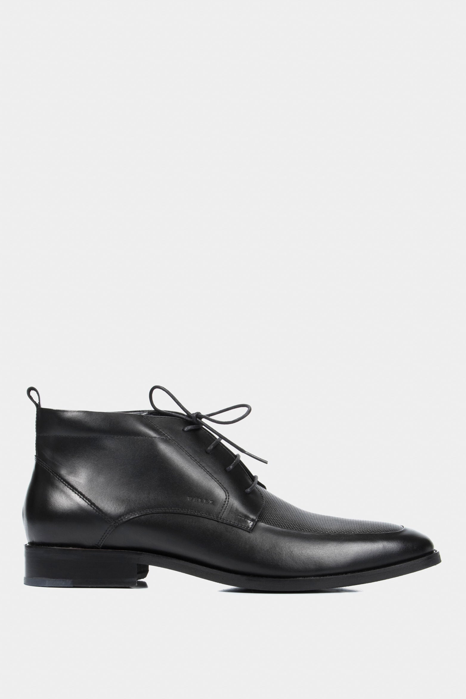 Men’s Classic Office Leather Boots in Black