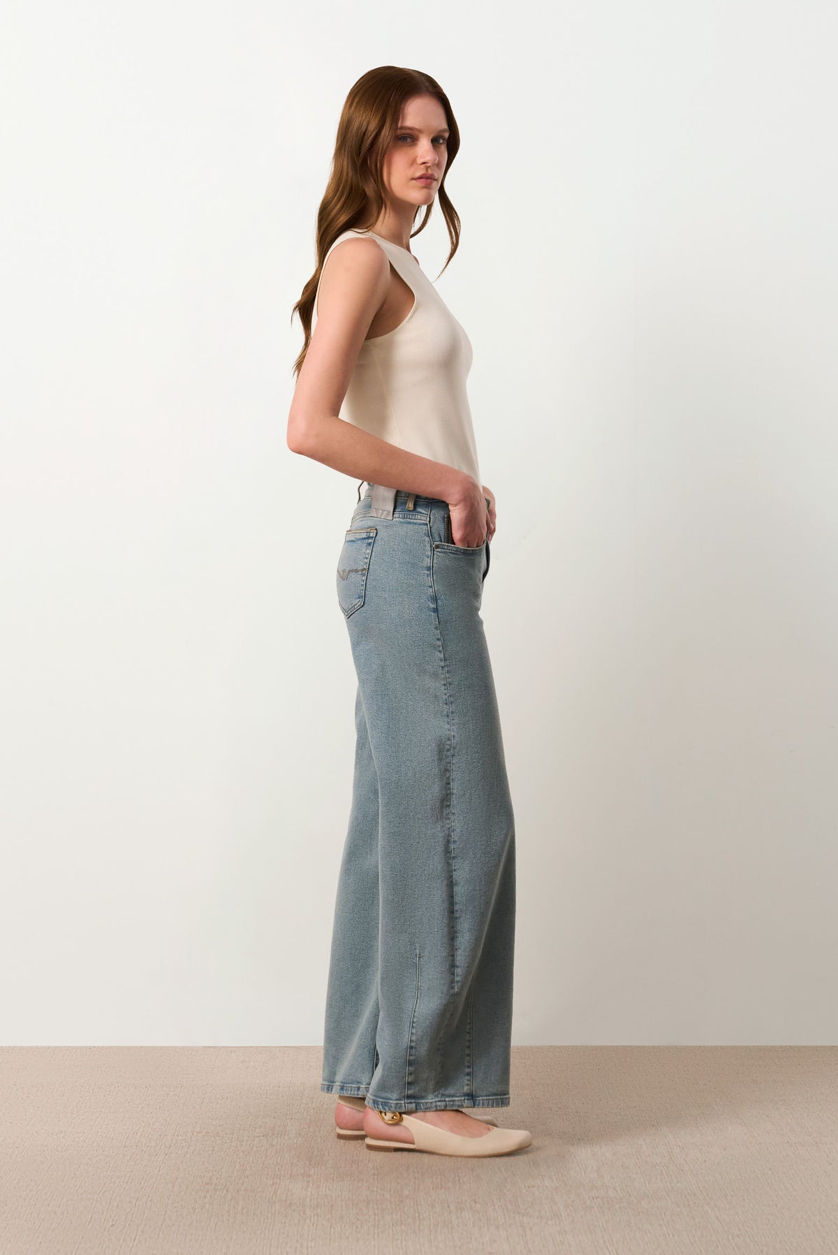 Wide curve-leg jeans for women Cayena
