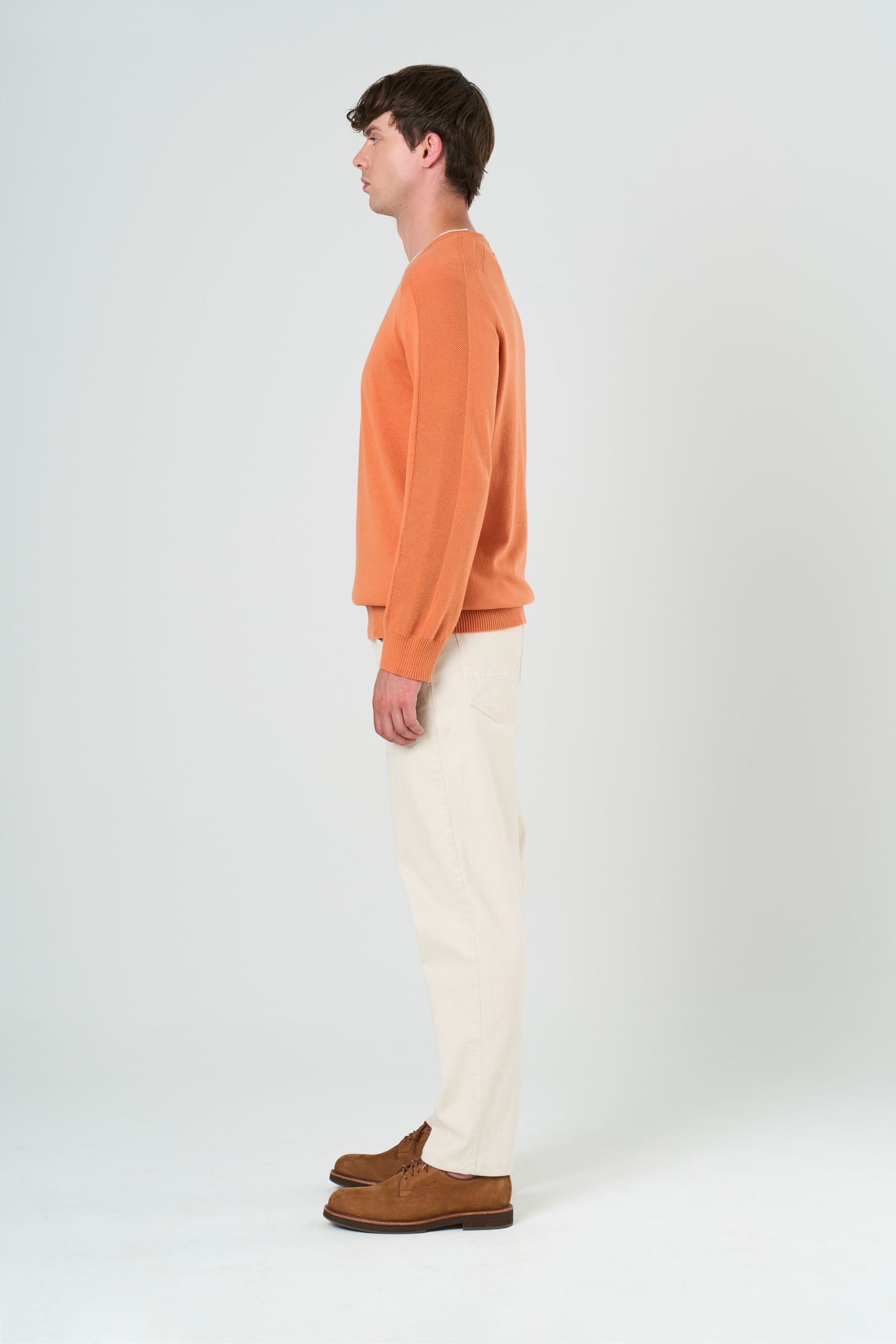 Men's cotton knit sweater with raglan sleeves