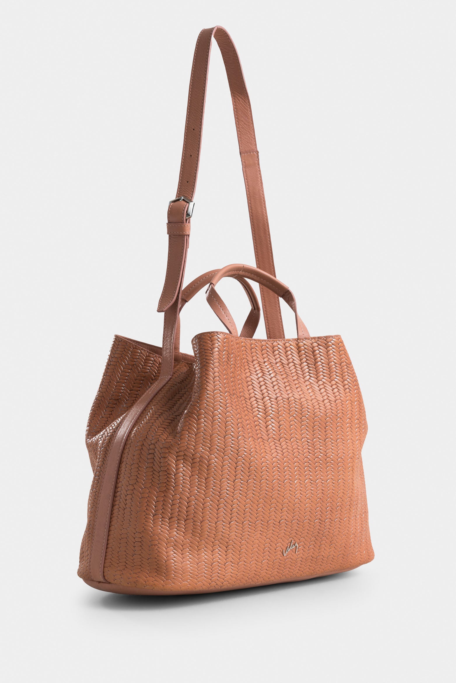 Calafate Leather Bowling Bag with Canasta Engraving in Pink