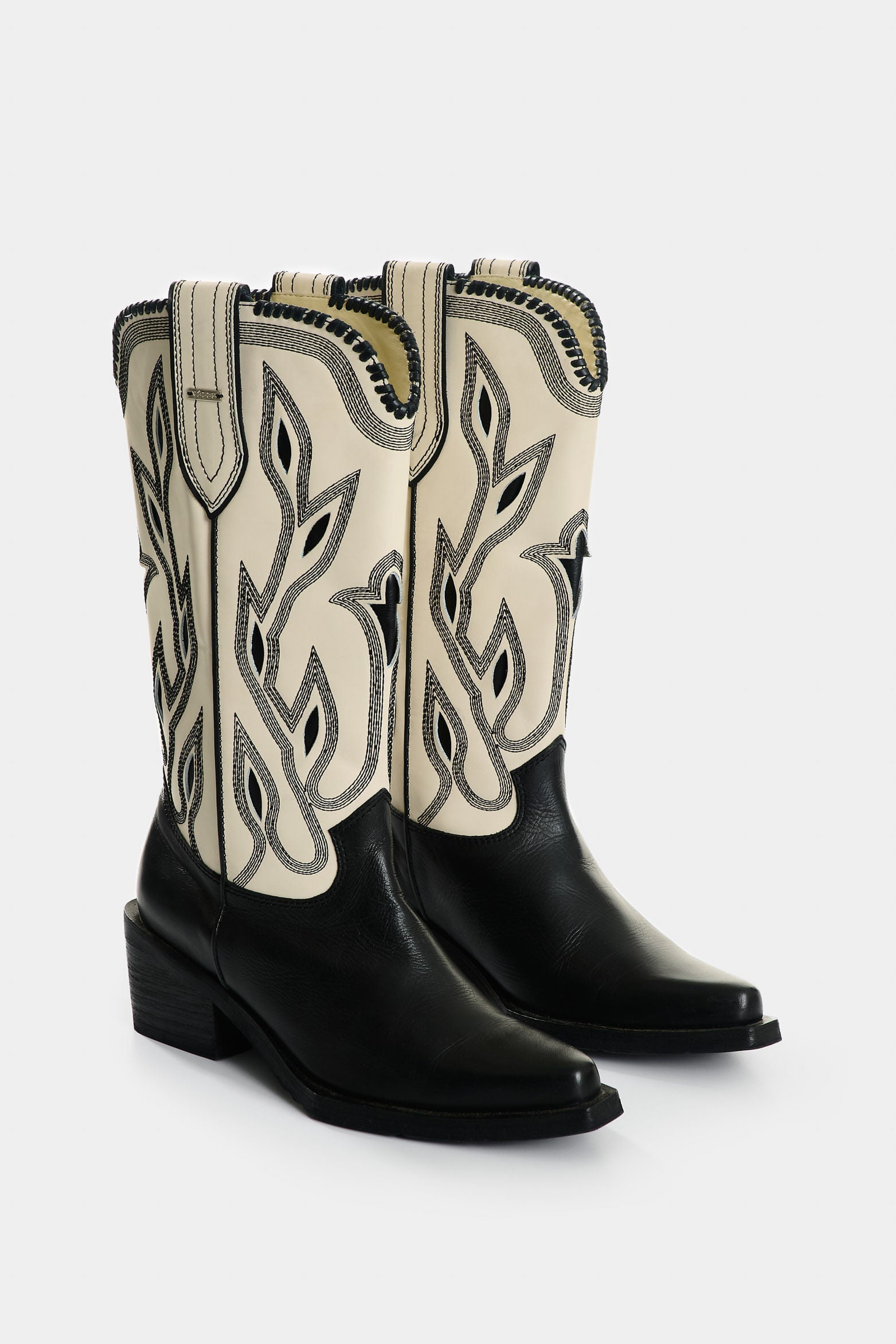 Women's Ivy High-Leg Leather Boots with Contrast Detailing