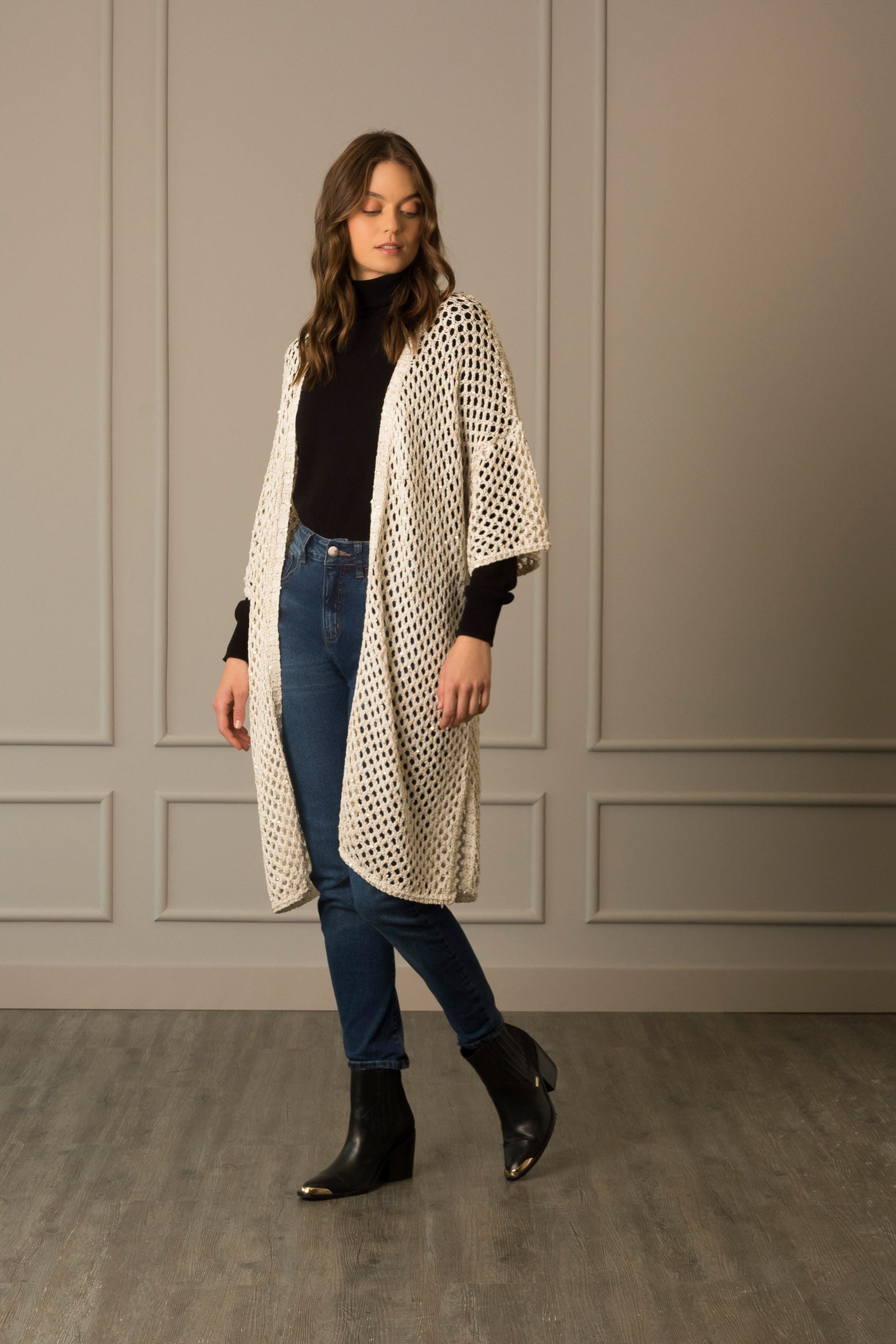 Women’s Maqui Knit Cardigan in Pearl with Sequins