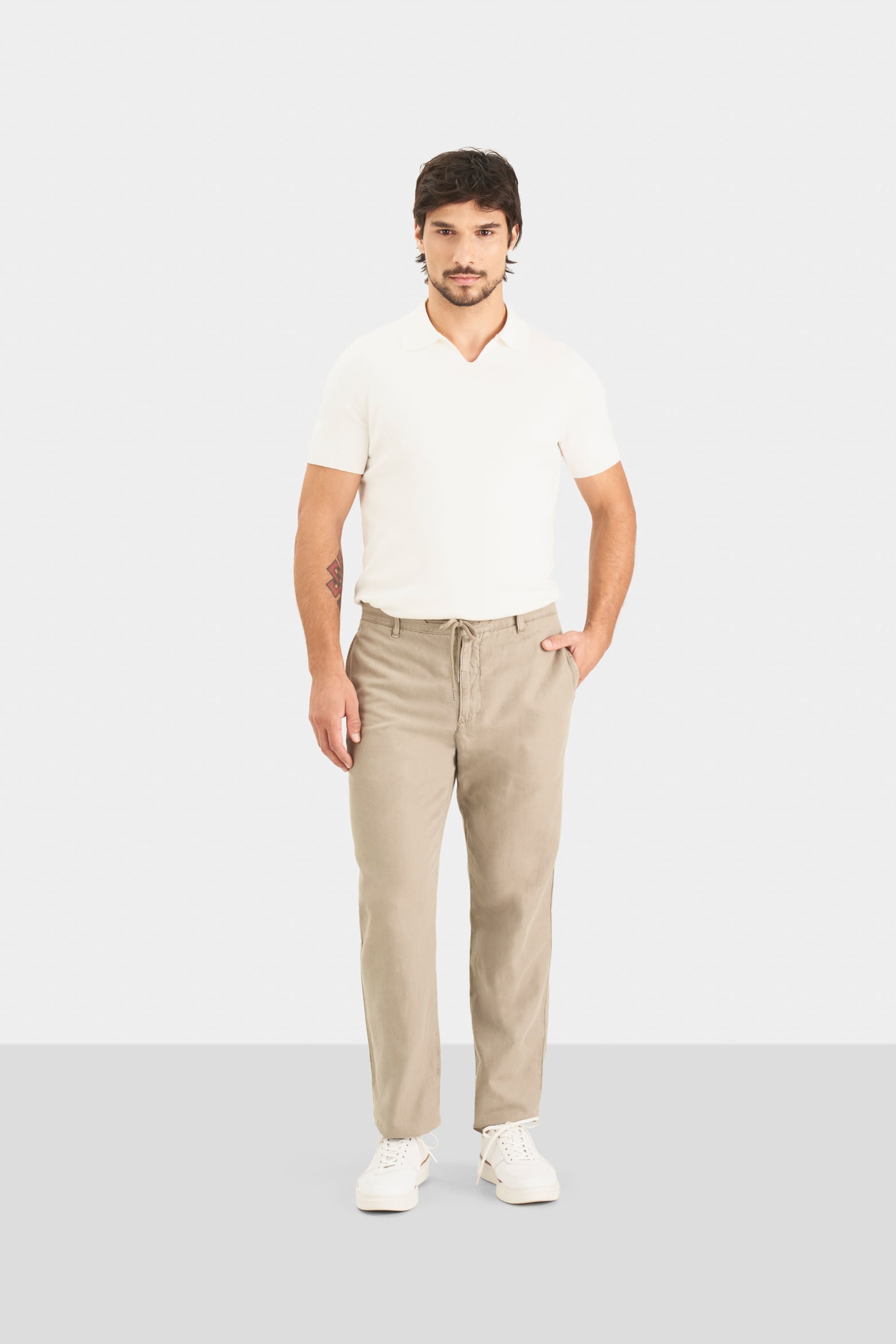 Men’s Regular-Fit Casual Chino in Linen